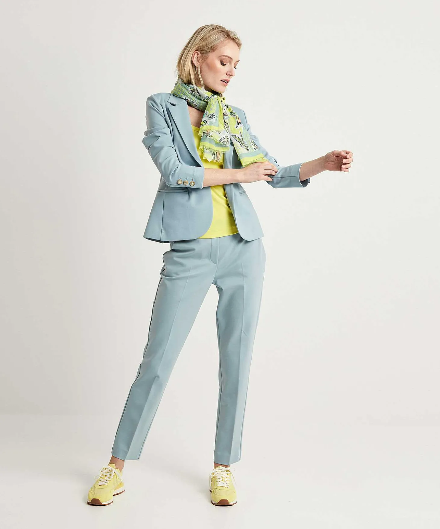 beaumont_jersey_blazer_pe_1.webp Beaumont Jersey Blazer Petit*BEAUMONT APPAREL Best Sale