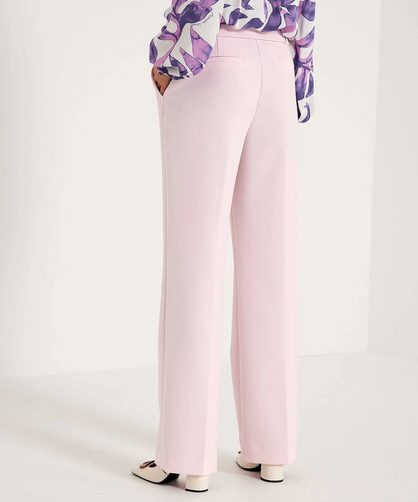 beaumont_wide_leg_trouser_3-1.webp Beaumont Wide Leg Trouser Belt*BEAUMONT APPAREL Outlet