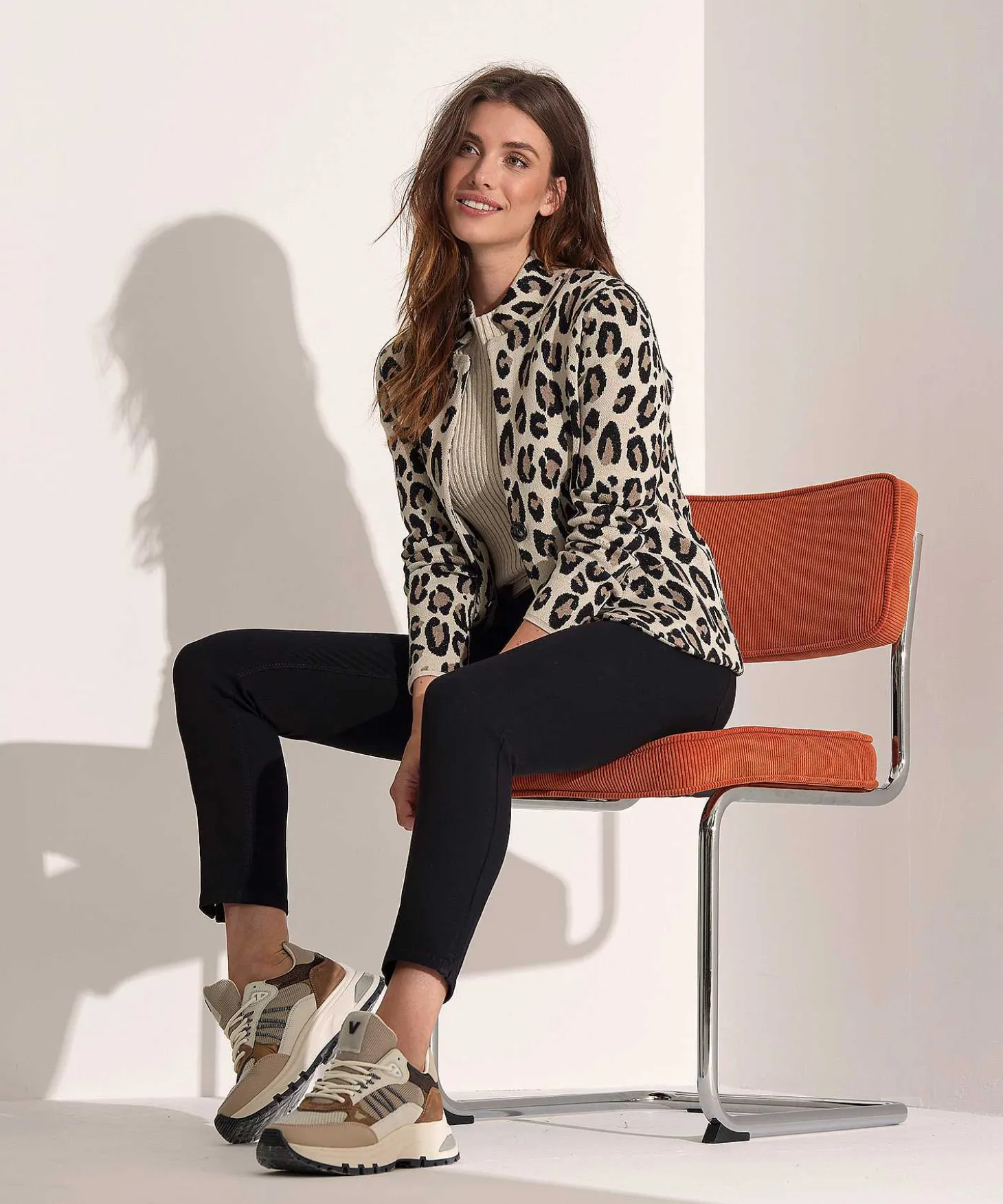blazer_vest_panther_lure_0.webp Blazer Vest Panther Lurex** Clearance