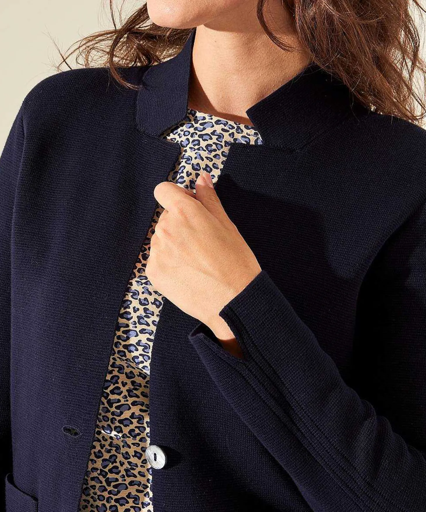 blazer_vest_puntaknit_1-6.webp Blazer Vest Puntaknit** Best