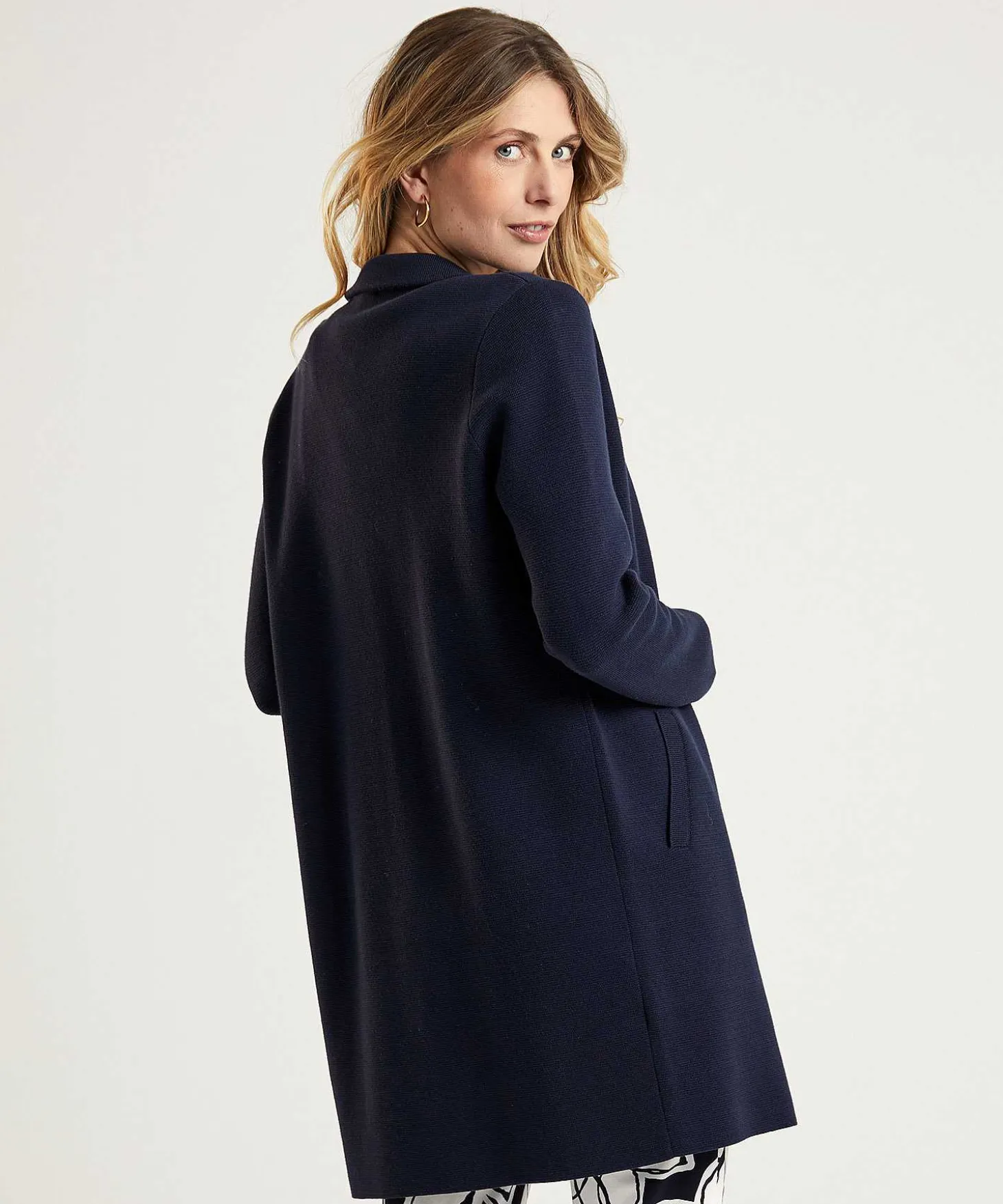blazer_vest_puntaknit_lo_3.webp Blazer Vest Puntaknit Long** Best