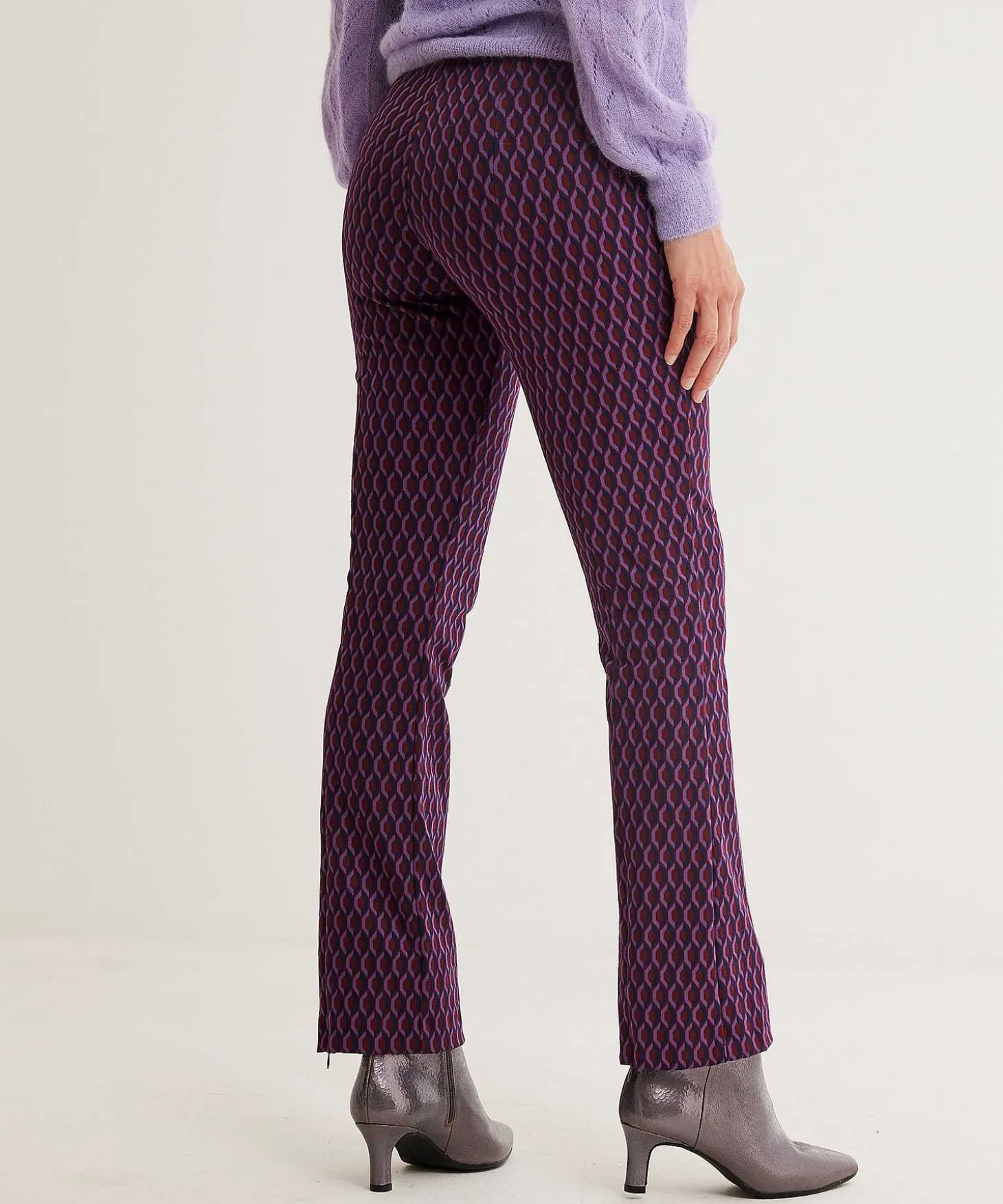 brax_bootcut_pants_retrop_2.webp Bootcut Pants Retroprint Malou*Brax New