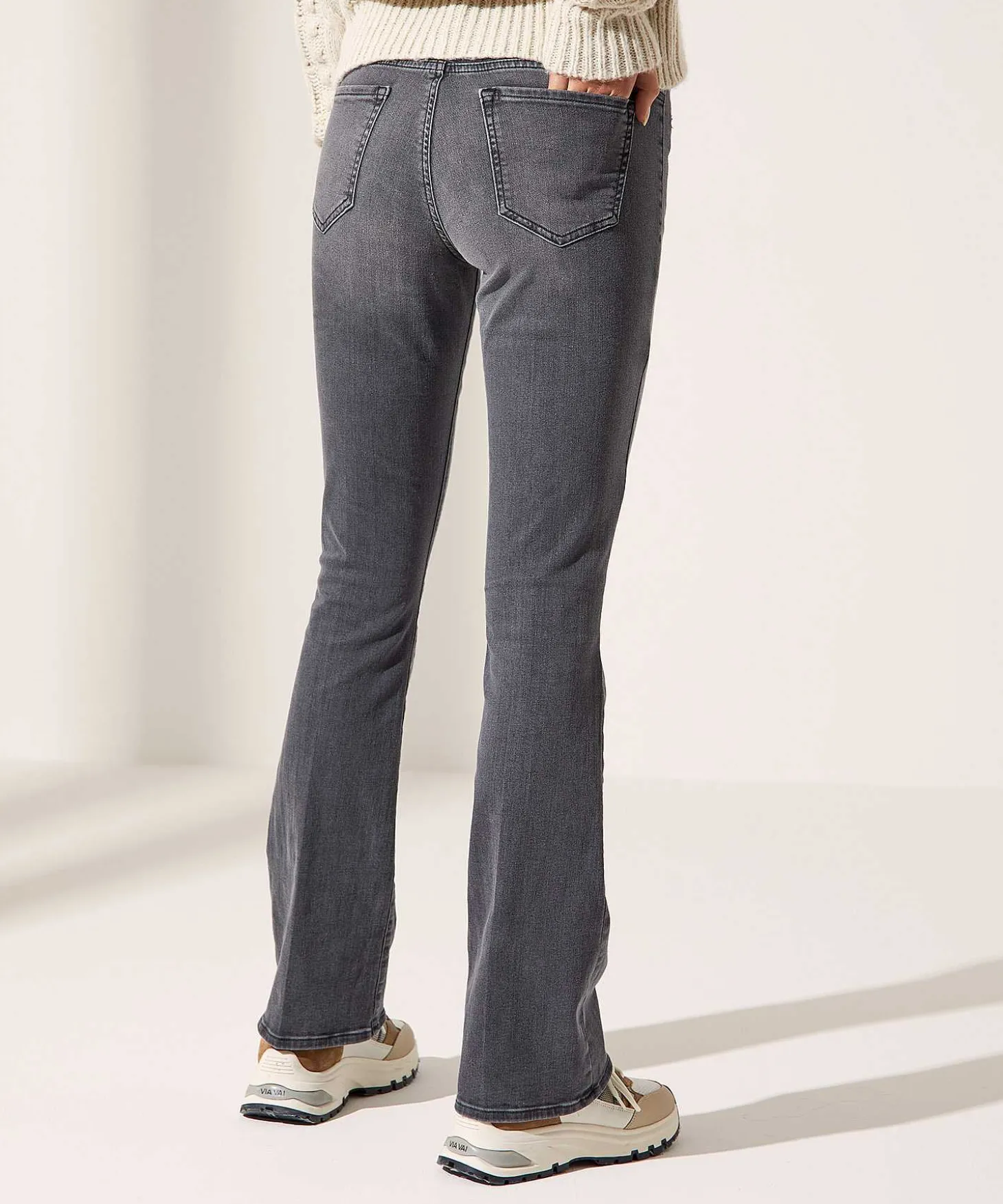 brax_bootcut_pants_shakir_3.webp Bootcut Pants Shakira*Brax Sale