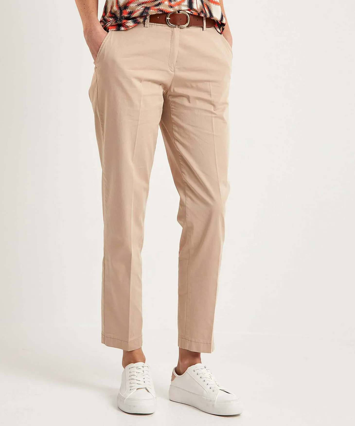 brax_cropped_ultra_light__0.webp Cropped Ultra Light Chino Maron*Brax Sale