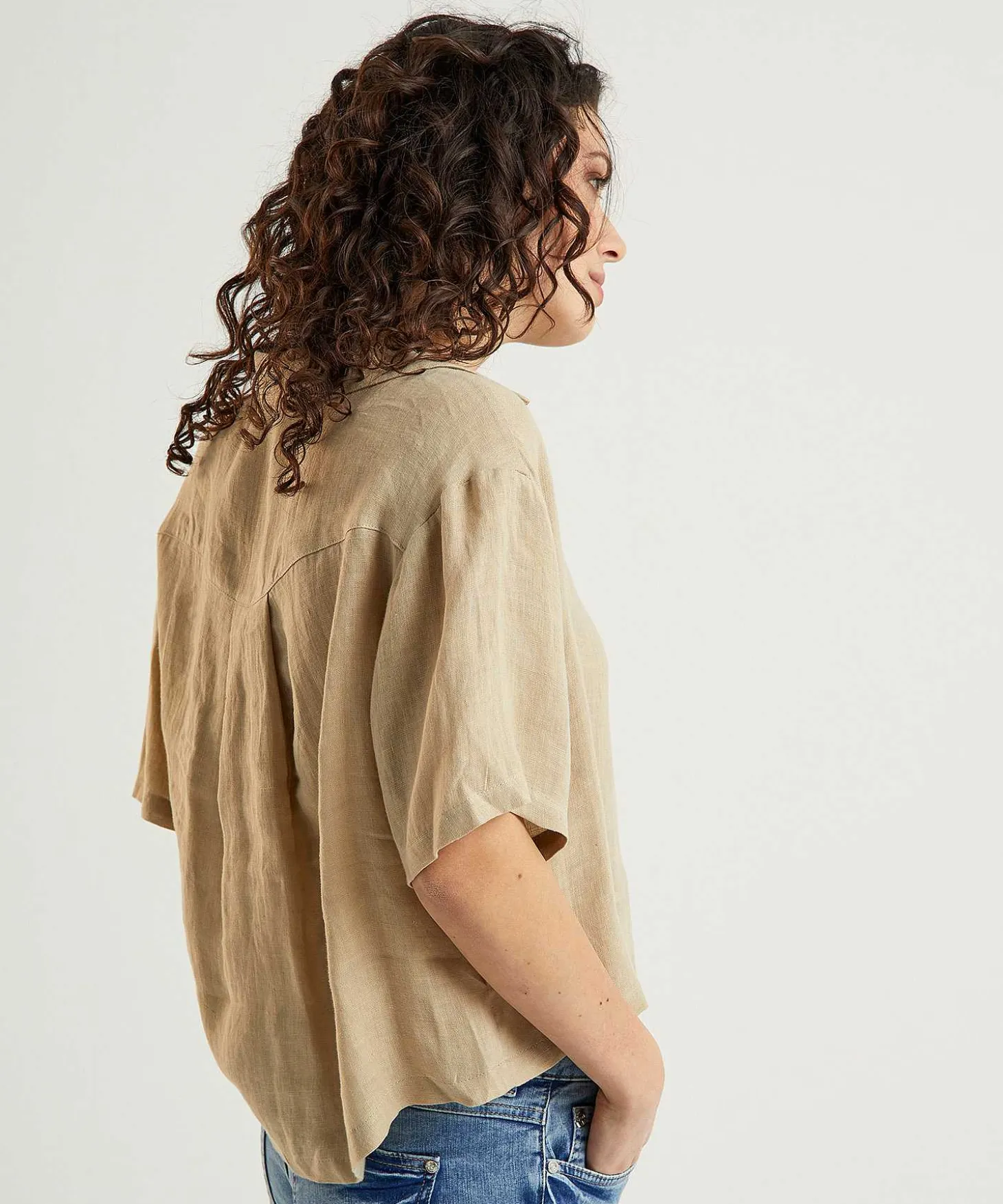 bybar_linen_blouse_cris_1.webp Linen Blouse Cris*By-Bar Best