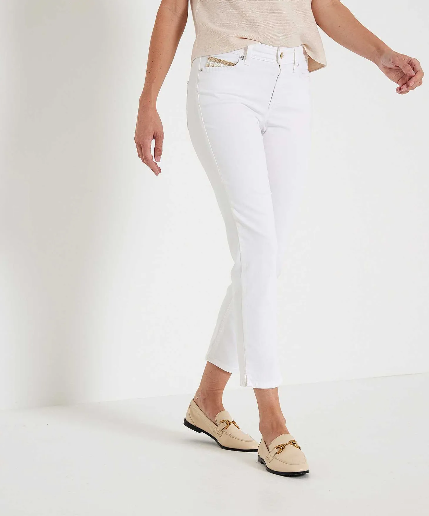 cambio_cropped_pants_rhin_0.webp Cropped Pants Rhinestone Detail Piper*Cambio Fashion