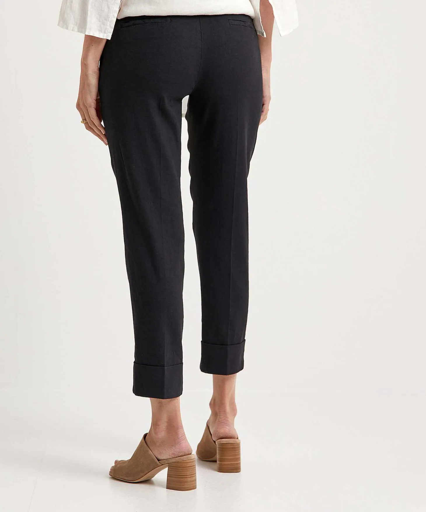 cambio_cropped_trousers_l_1-1.webp Cropped Trousers Linen Mix Krystal*Cambio Cheap