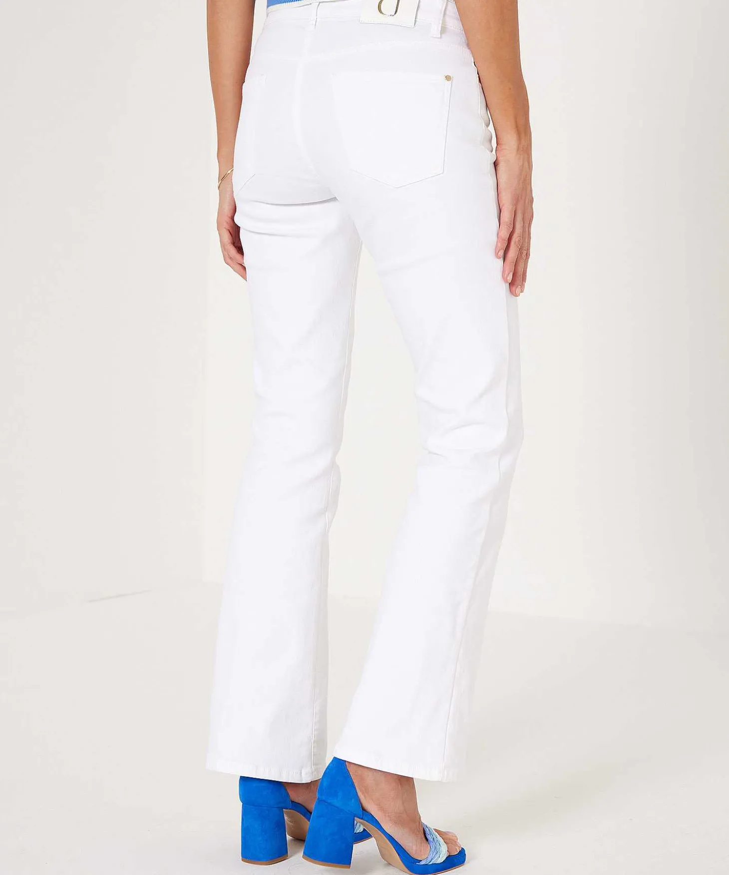 cambio_flared_jeans_paris_1-3.webp Flared Jeans Paris*Cambio Sale