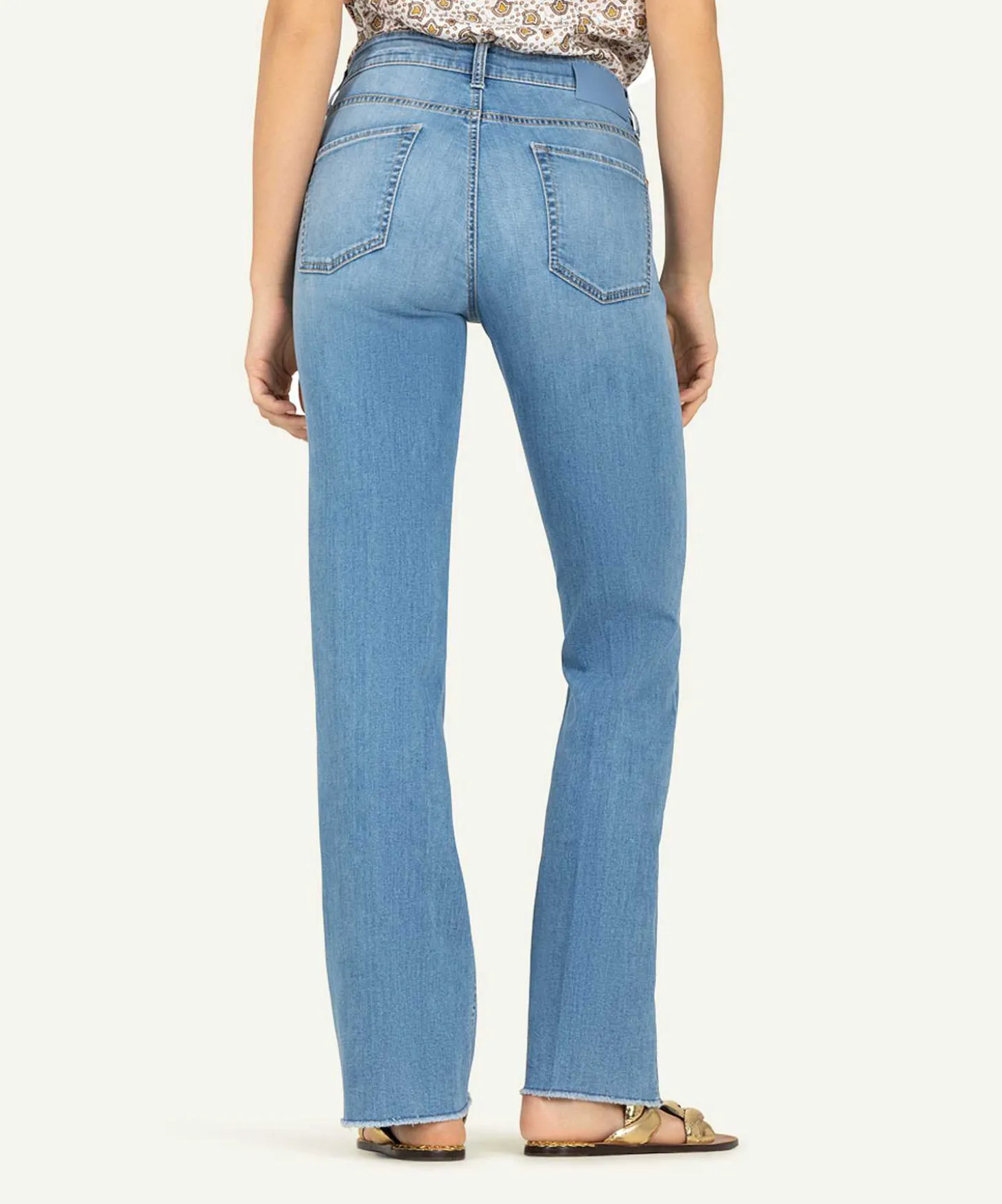 cambio_flared_jeans_with__0.webp Flared Jeans With Decorative Bit Paris*Cambio Outlet