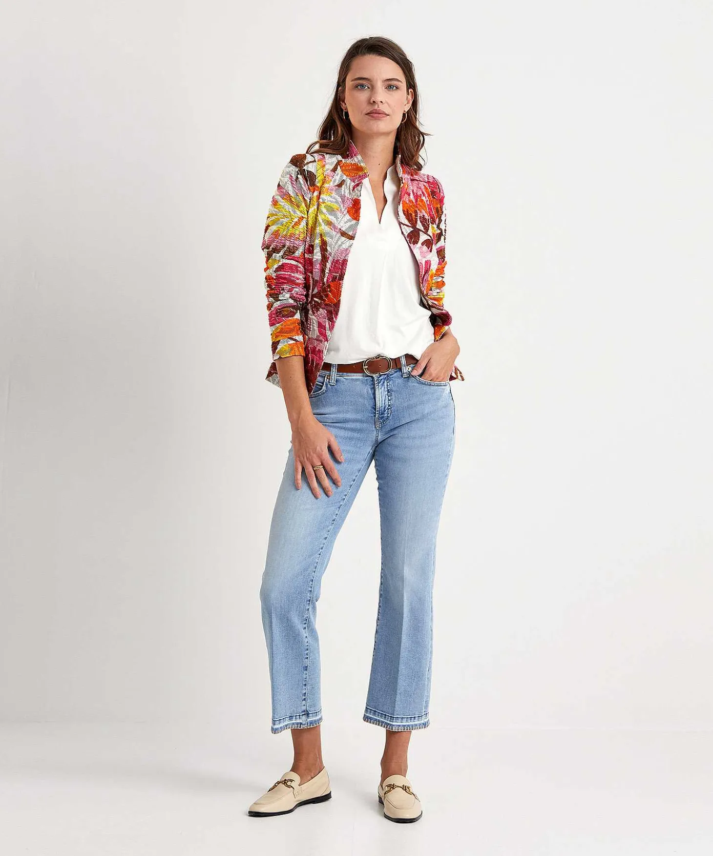 cambio_kick_flare_jeans_p_3.webp Kick Flare Jeans Paris*Cambio New