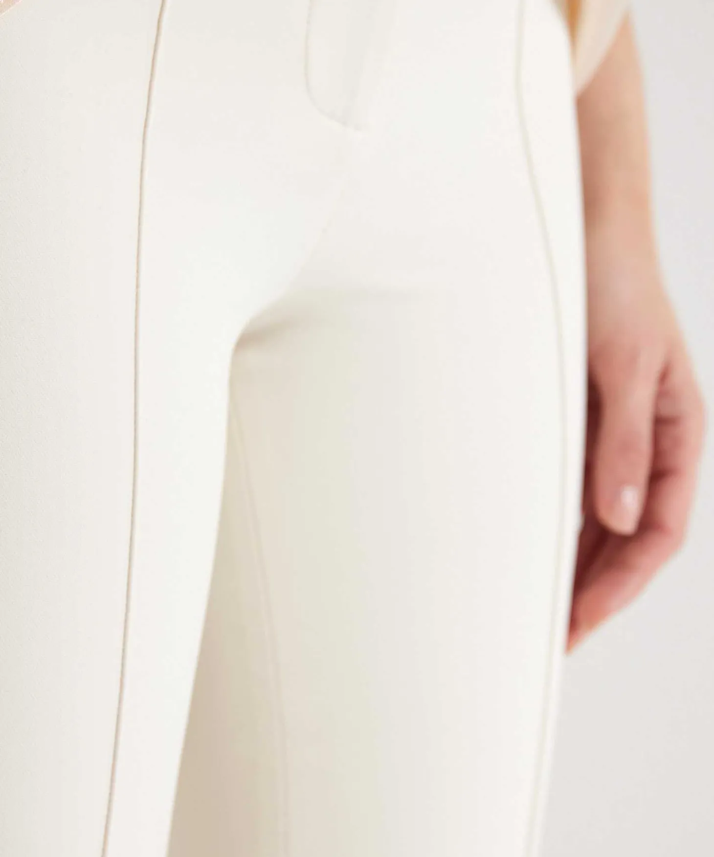 cambio_soft_techno_trouse_0-3.webp Soft Techno Trousers With Partial Seam Ros*Cambio Online