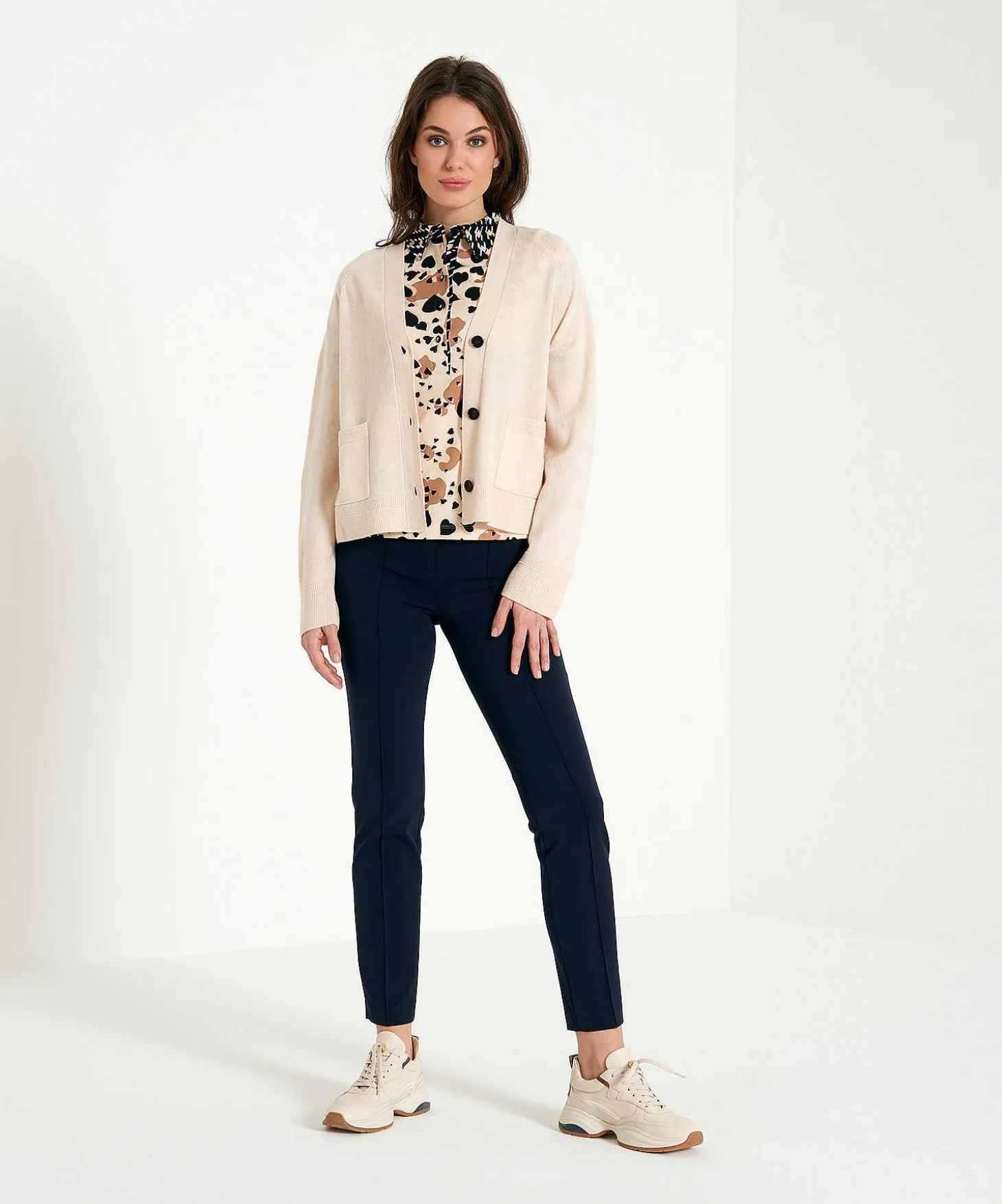 cambio_soft_techno_trouse_1-1.webp Soft Techno Trousers With Partial Seam Ros*Cambio Store