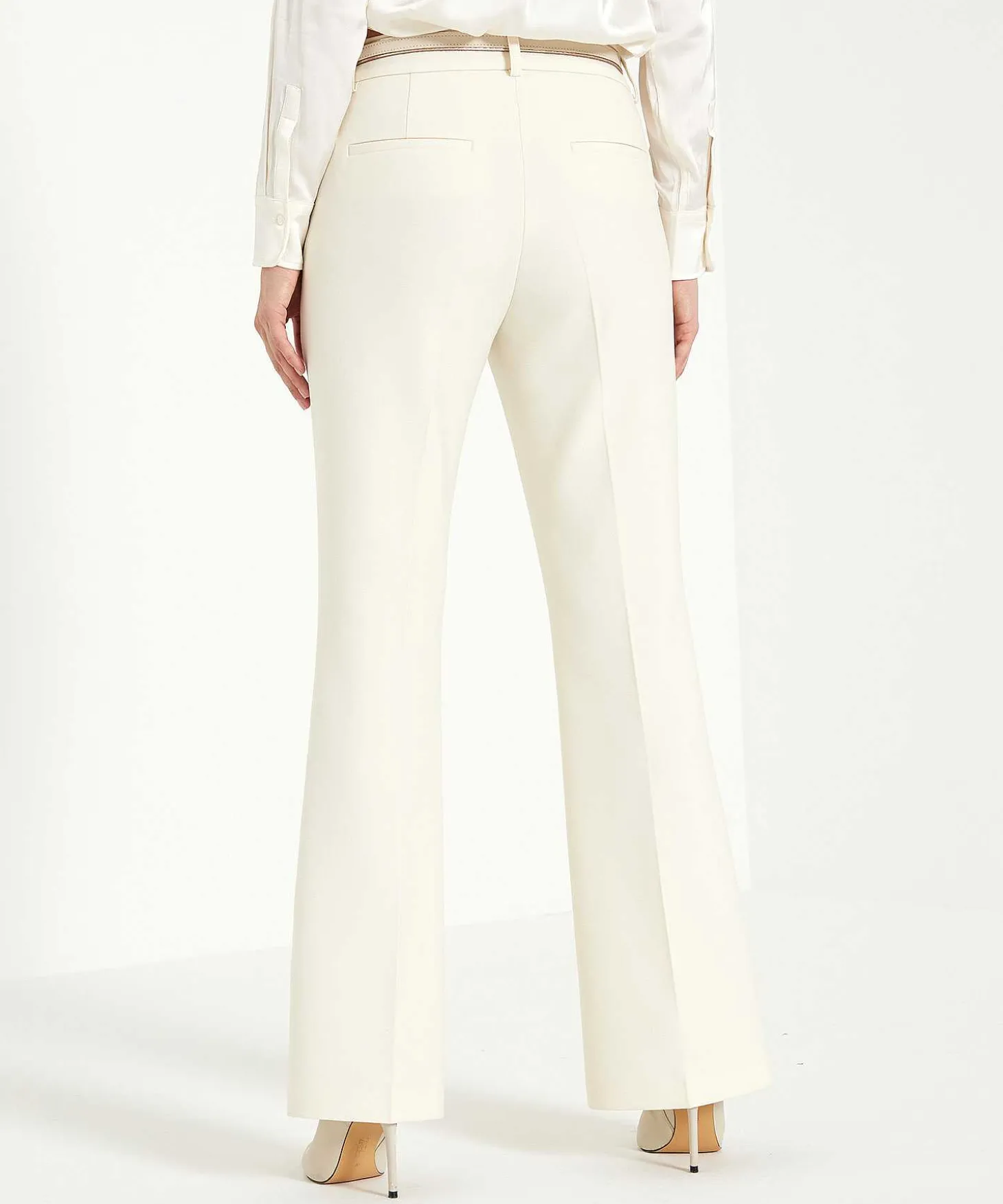 cambio_trousers_pintucks__1.webp Trousers Pintucks Fawn*Cambio Clearance