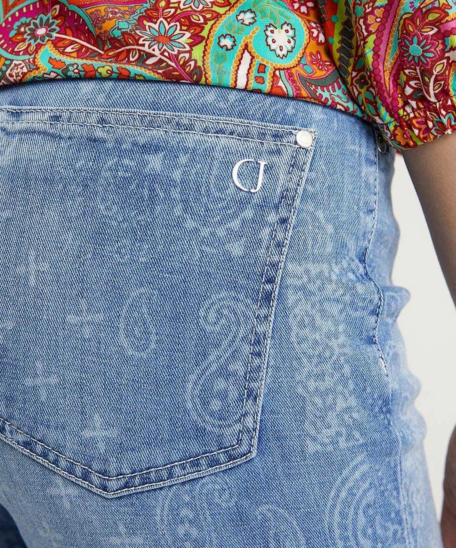 cambio_wide_leg_jeans_pai_0.webp Wide Leg Jeans Paisley Print Fabienne*Cambio Sale
