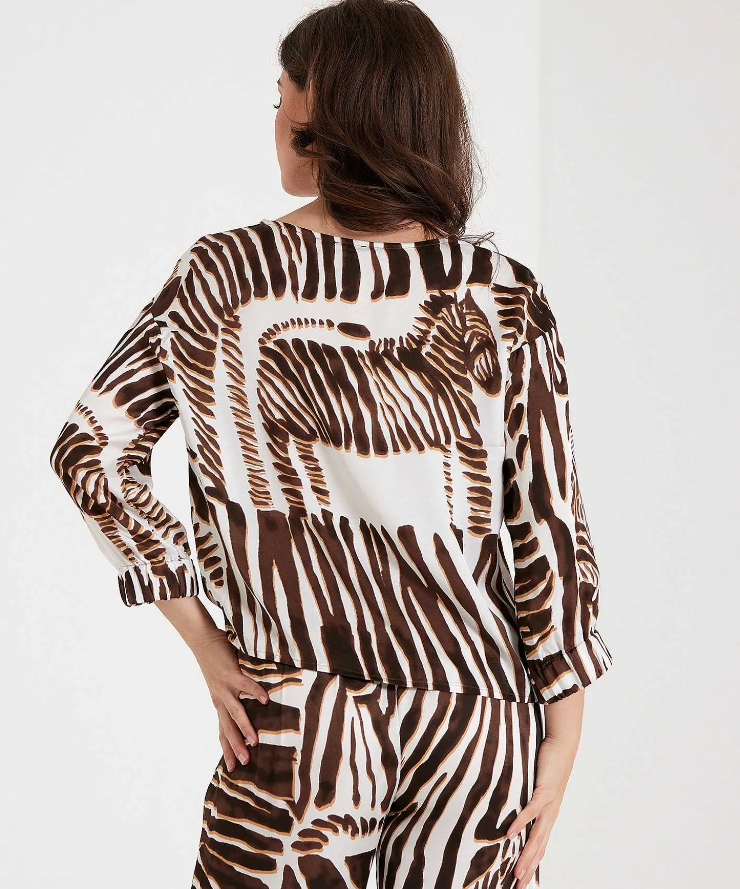 caroline_biss_blouse_zebr_1.webp Blouse Zebra Print*Caroline Biss Sale