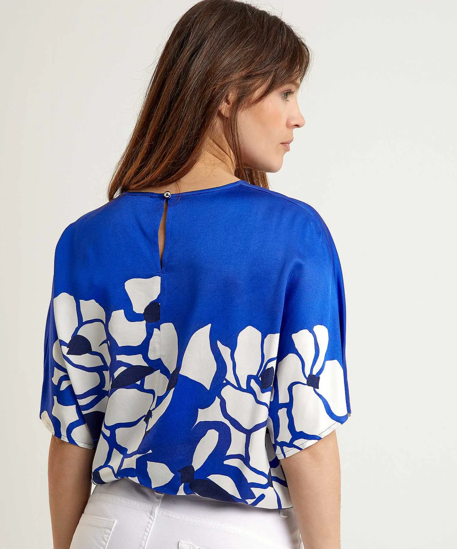 caroline_biss_silky_blous_3.webp Silky Blouse Flower*Caroline Biss Shop