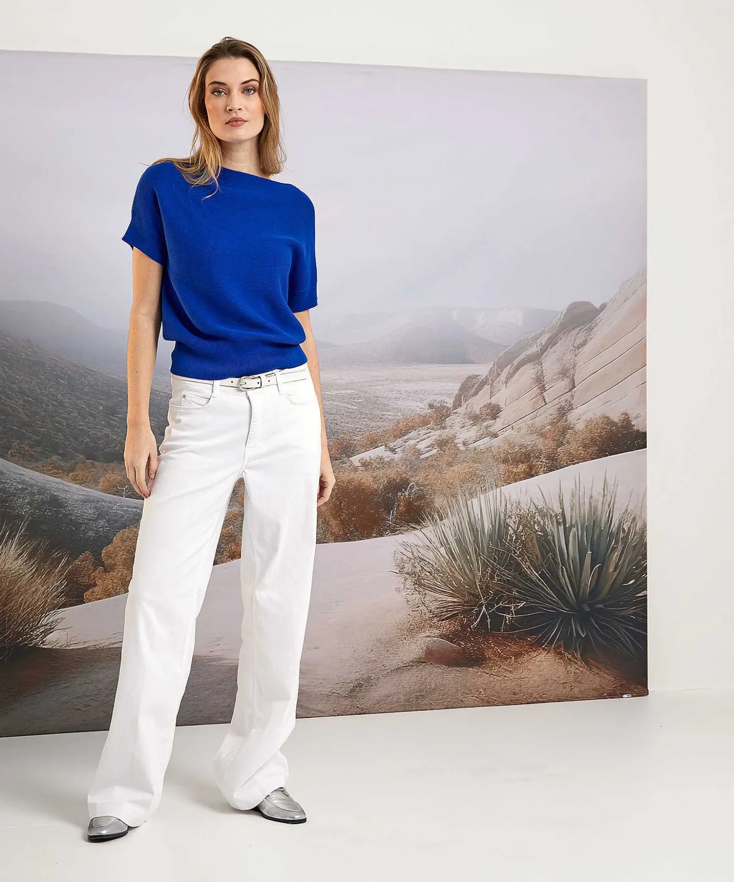 caroline_biss_sweater_wit_0.webp Sweater With Open Shoulder*Caroline Biss Clearance