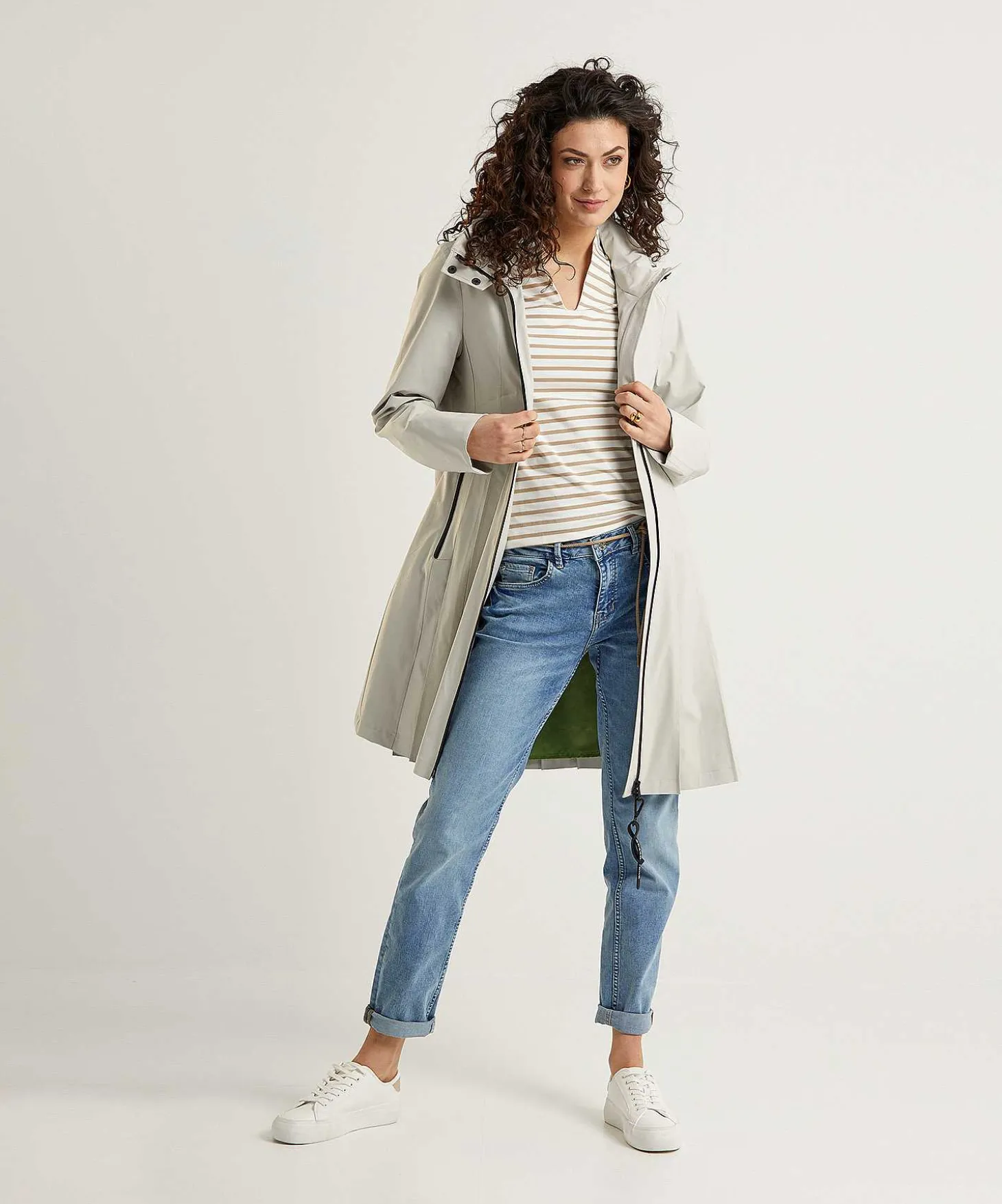 creenstone_raincoat_with__3.webp Raincoat With Pleated Details Doris*Creenstone Best Sale