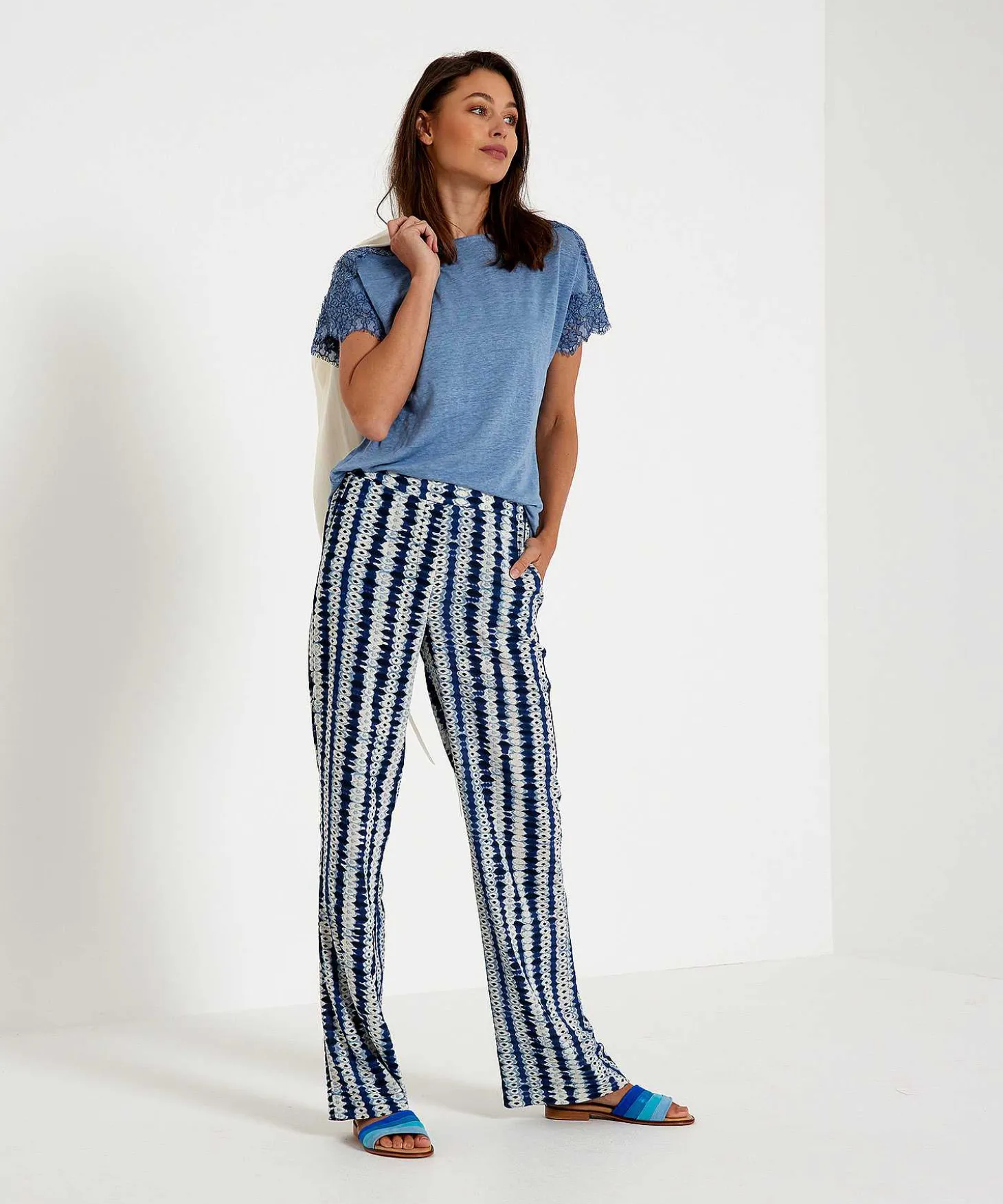 emotions_linen_shirt_lace_0.webp Linen Shirt Lace Shoulders*Emotions Sale