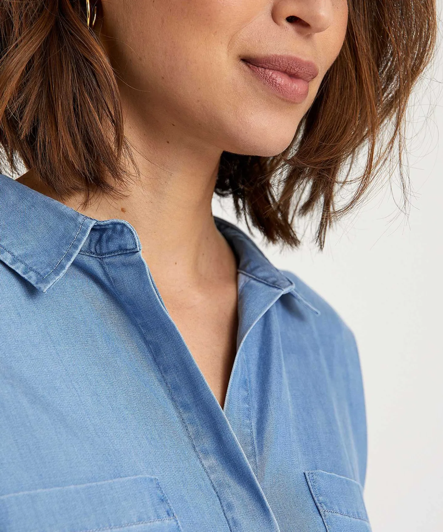 emotions_soft_denim_blous_3.webp Soft Denim Blouse With Button*Emotions Online