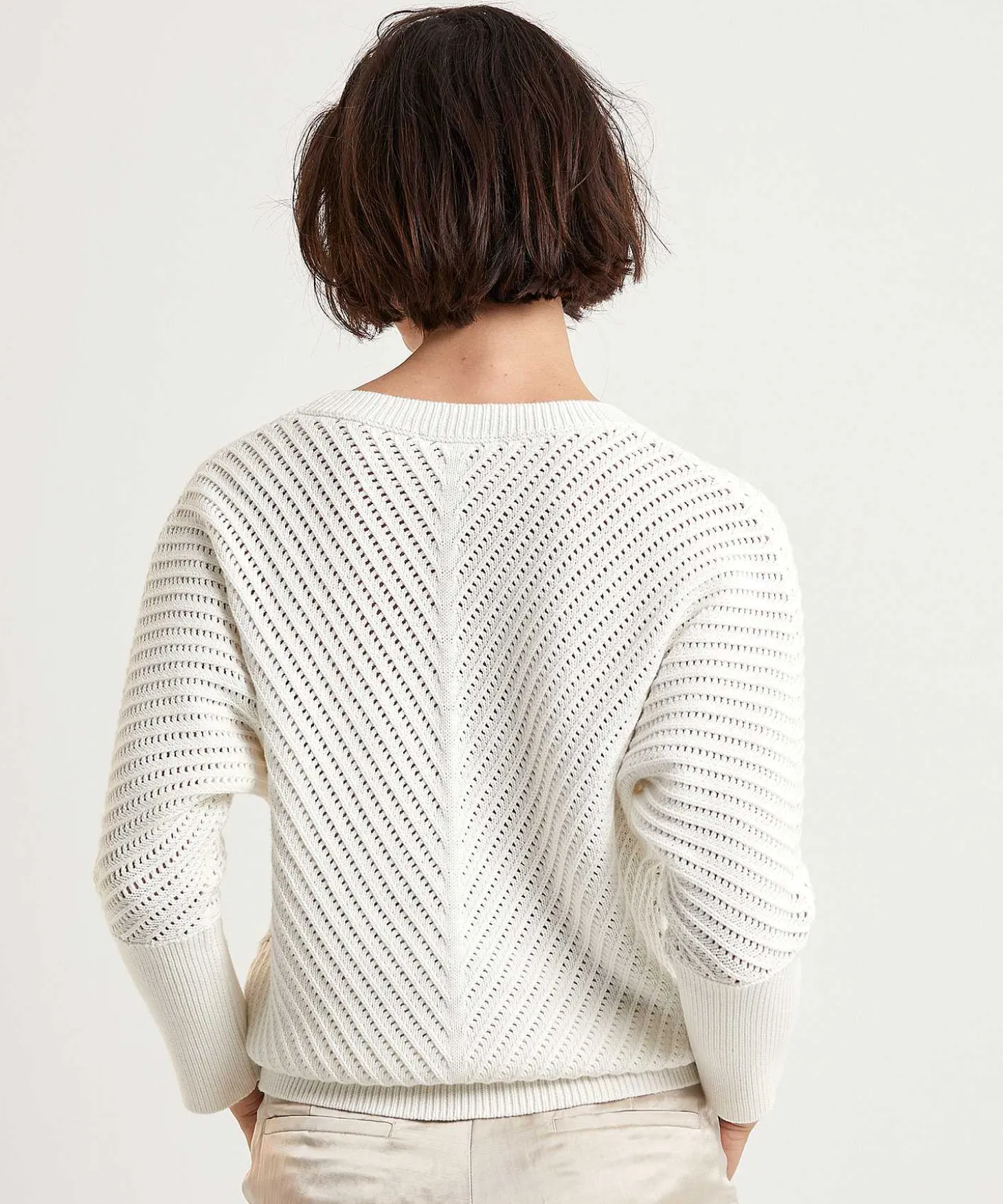 emotions_sweater_openwork_1.webp Sweater Openwork Batwing Sleeve*Emotions Outlet