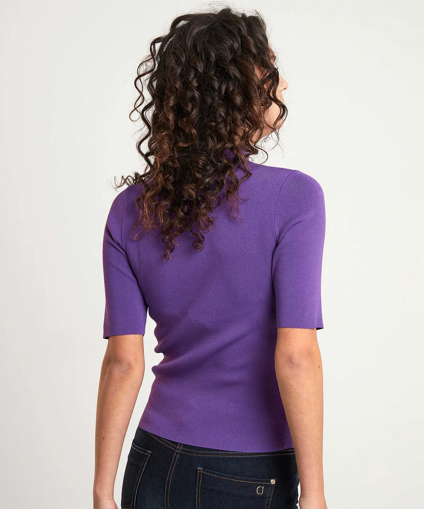 emotions_top_with_col_cre_1-2.webp Top With Col Crepe*Emotions New