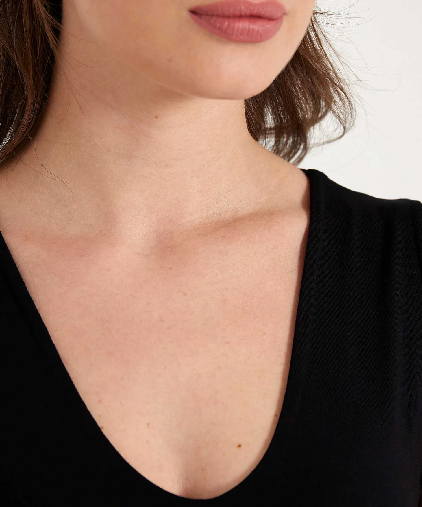 essentials_double_panel__0.webp Essentials Double Panel Singlet V-Neck** Cheap