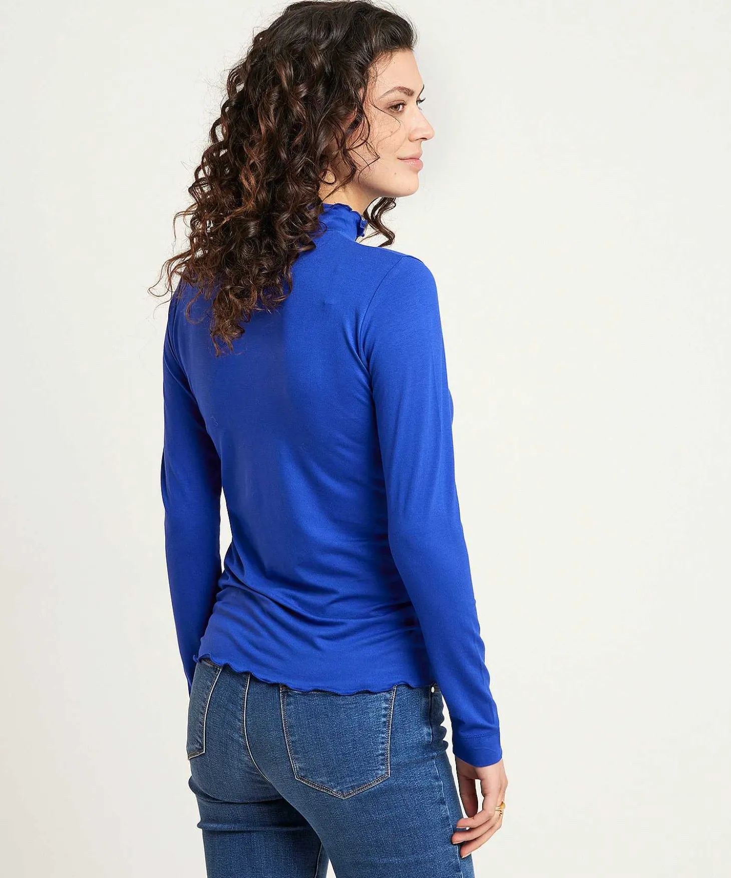essentials_roezel_turtle_1-3.webp Essentials Roezel Turtleneck** Hot