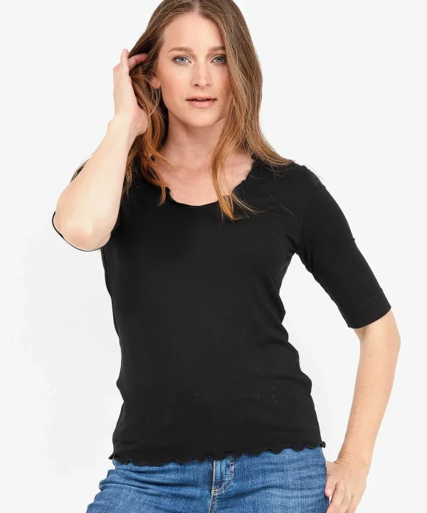 Essentials Shirt** Flash Sale