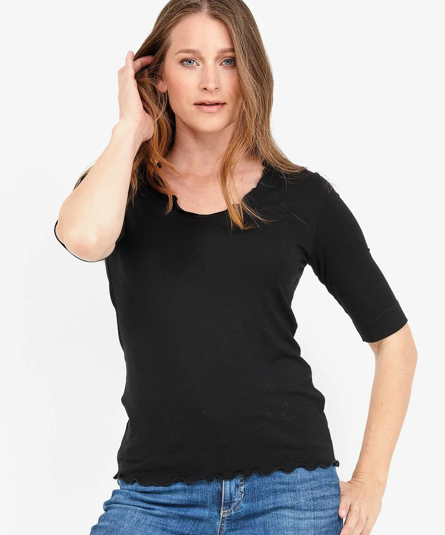 essentials_shirt_1.webp Essentials Shirt** Flash Sale