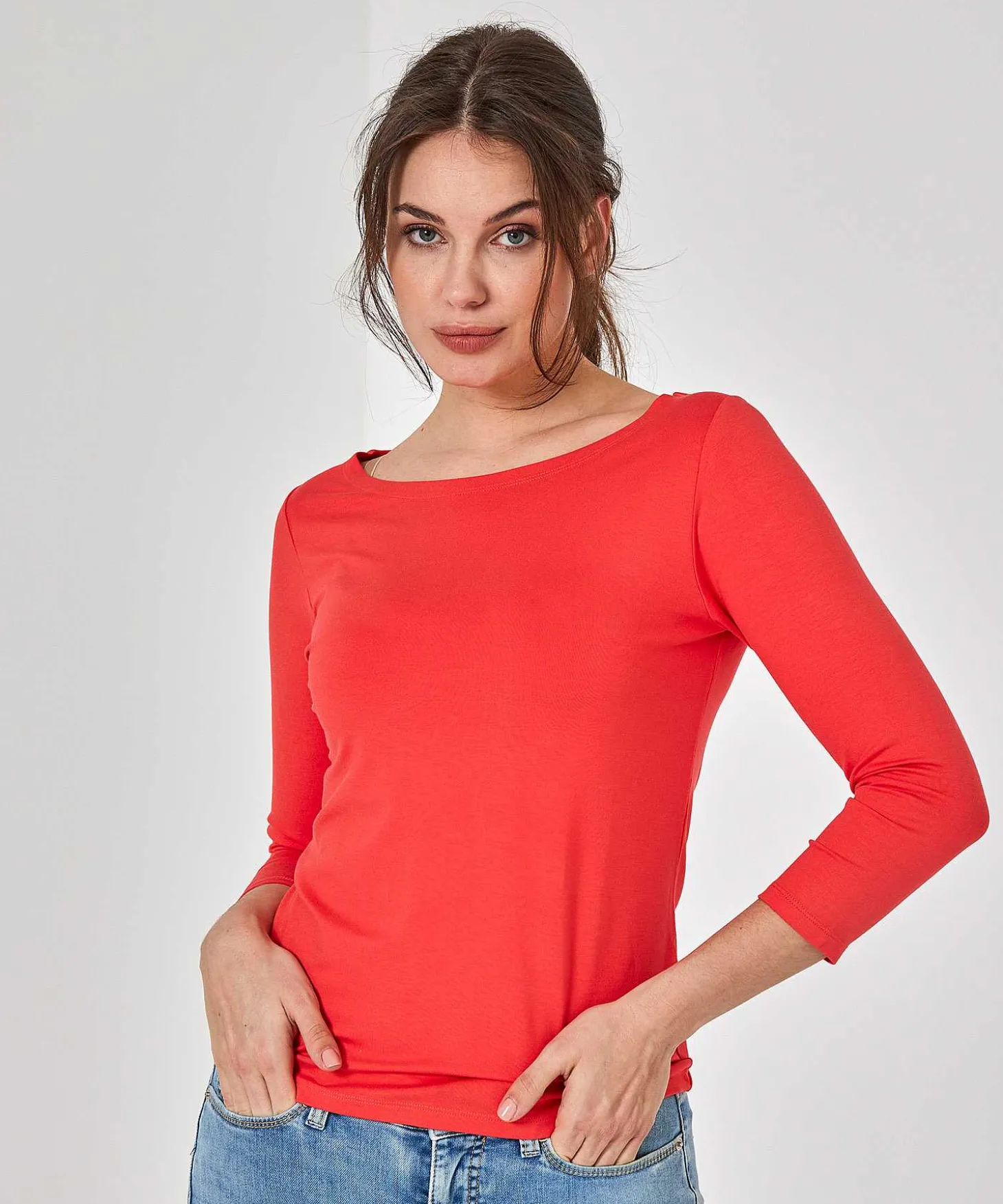 essentials_shirt__sleeve_1.webp Essentials Shirt 3/4 Sleeve** Sale