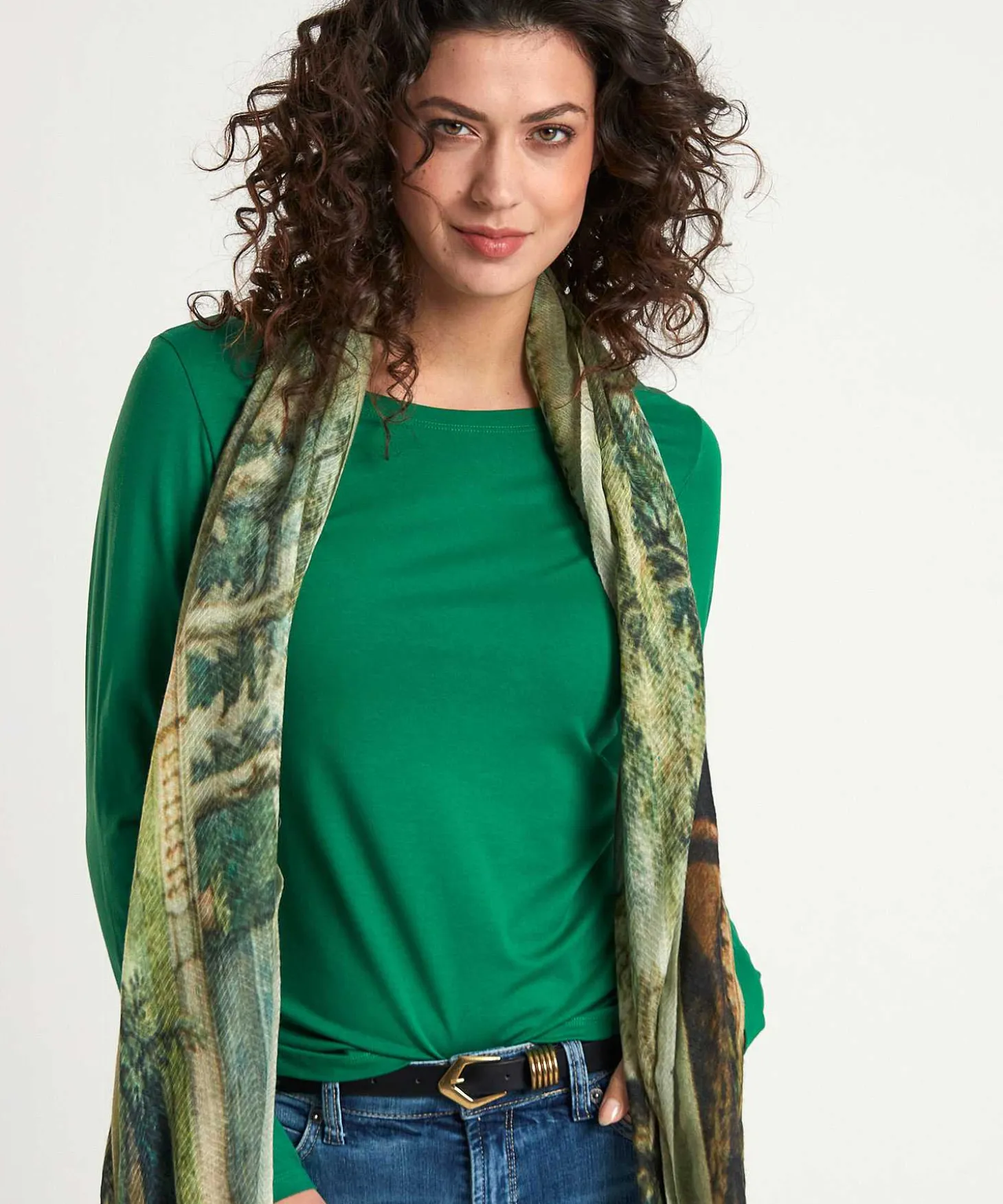 essentials_shirt_long_sl_3-3.webp Essentials Shirt Long Sleeve** New
