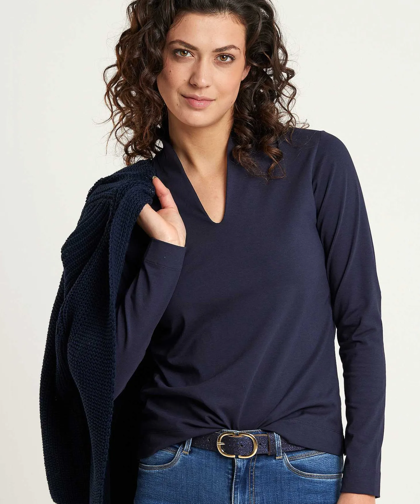 essentials_tulip_shirt_l_0-2.webp Essentials Tulip Shirt Long Sleeve** Sale