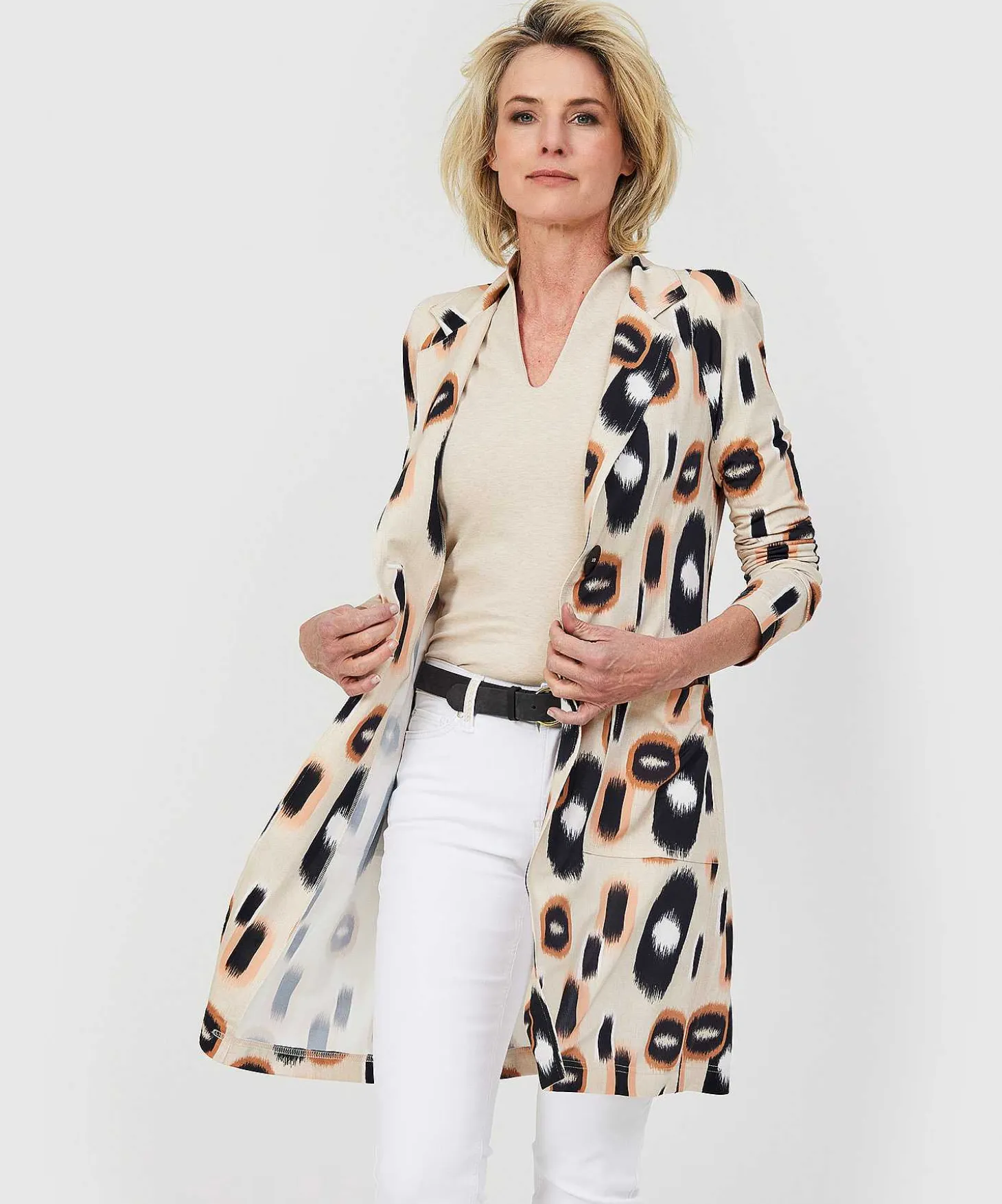 essentials_tulip_shirt_t_3.webp Essentials Tulip Shirt Three-Quarter Sleeve** Discount