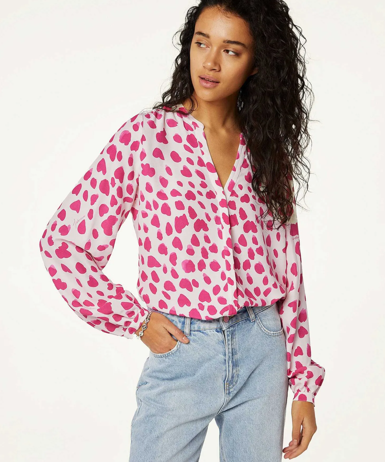 fabienne_chapot_blouse_sp_1.webp Blouse Spot Print Frida*Fabienne Chapot Clearance