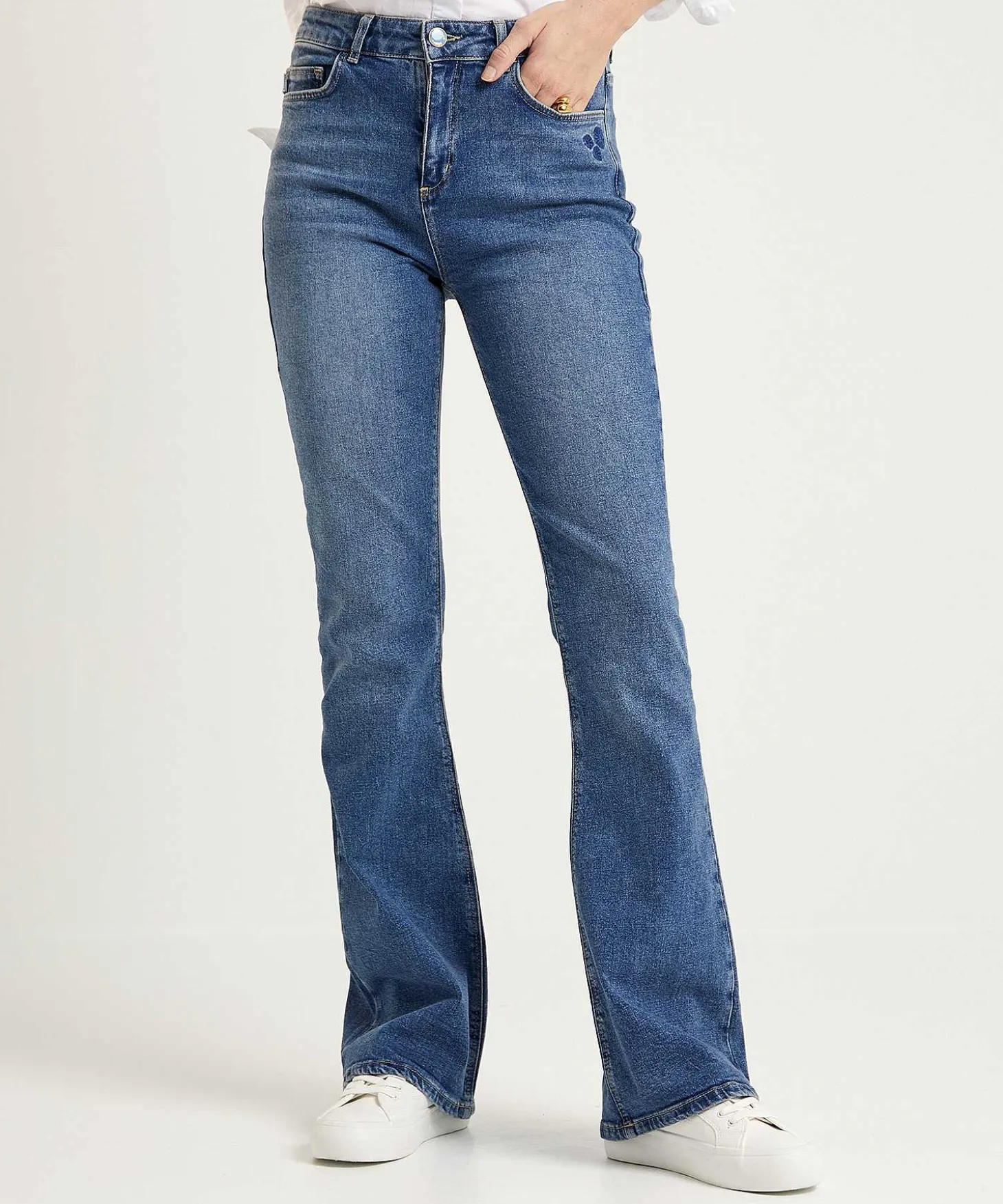 fabienne_chapot_flared_je_0.webp Flared Jeans Eva*Fabienne Chapot Sale