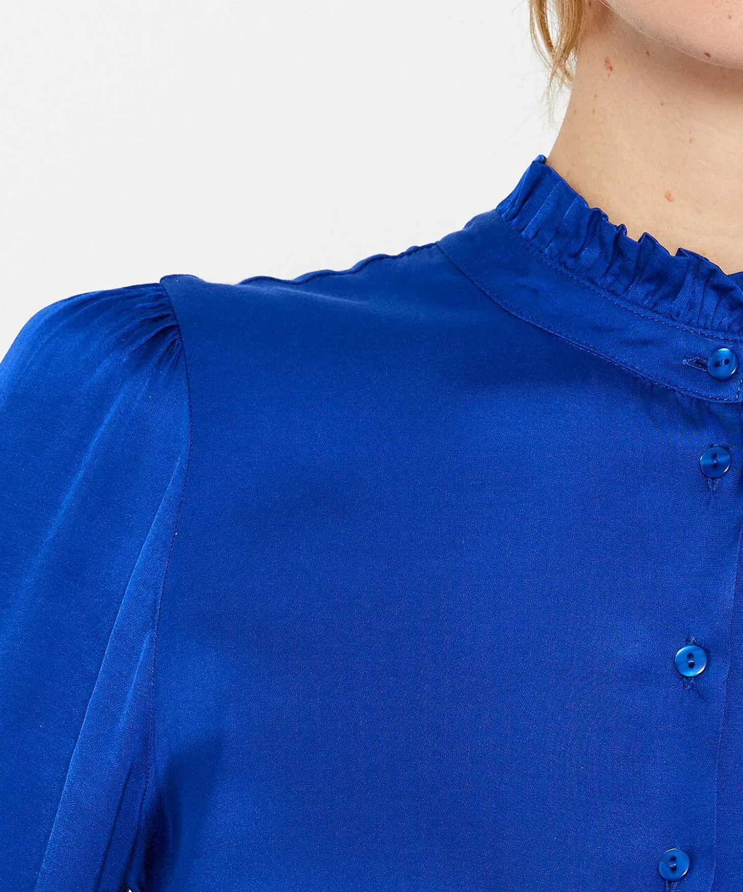 giulia_e_tu_blouse_satin__3.webp Blouse Satin Smock*GIULIA E TU Sale