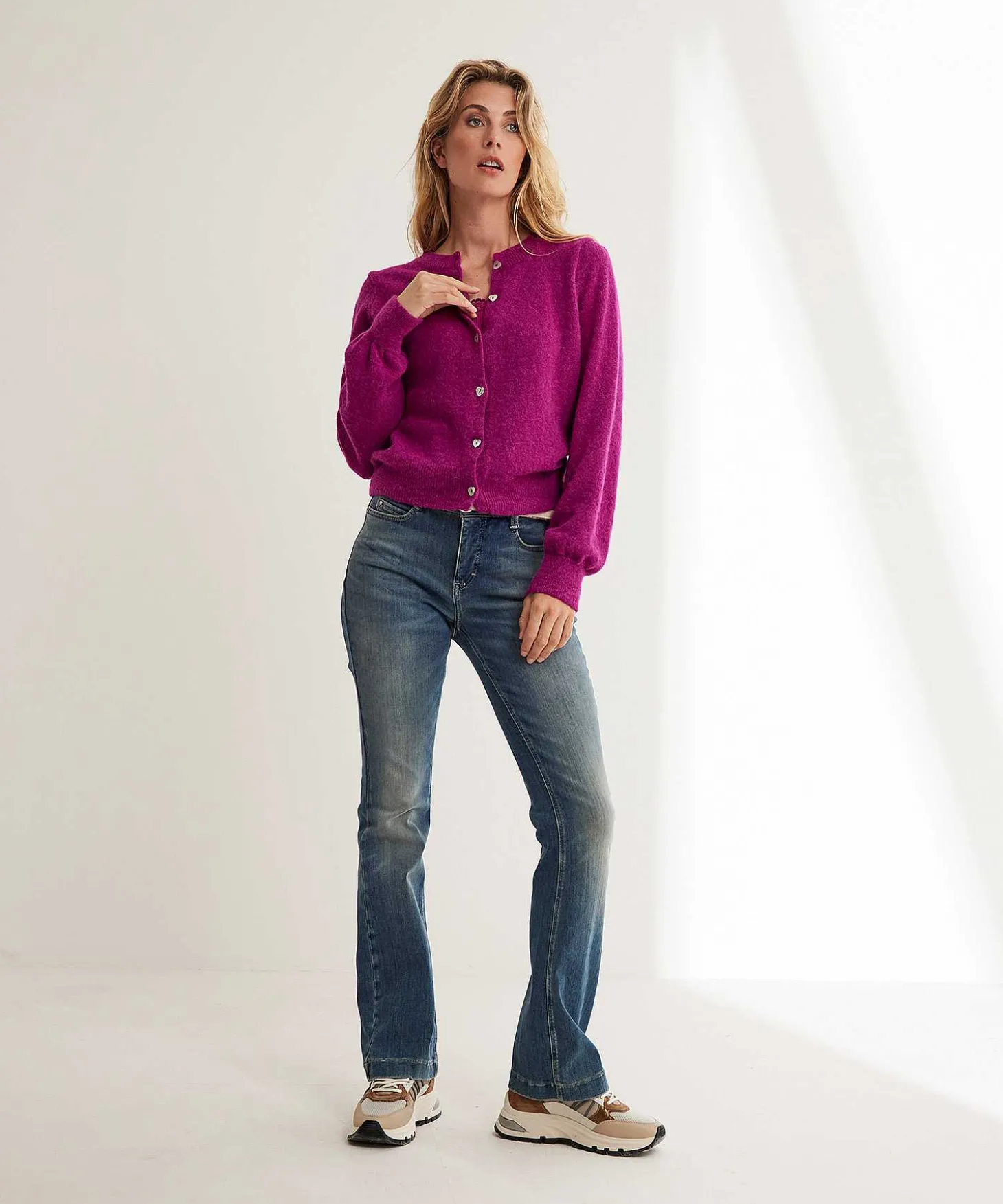 giulia_e_tu_cardigan_puff_0.webp Cardigan Puff Sleeve Heart Buttons*Giulia e Tu Clearance