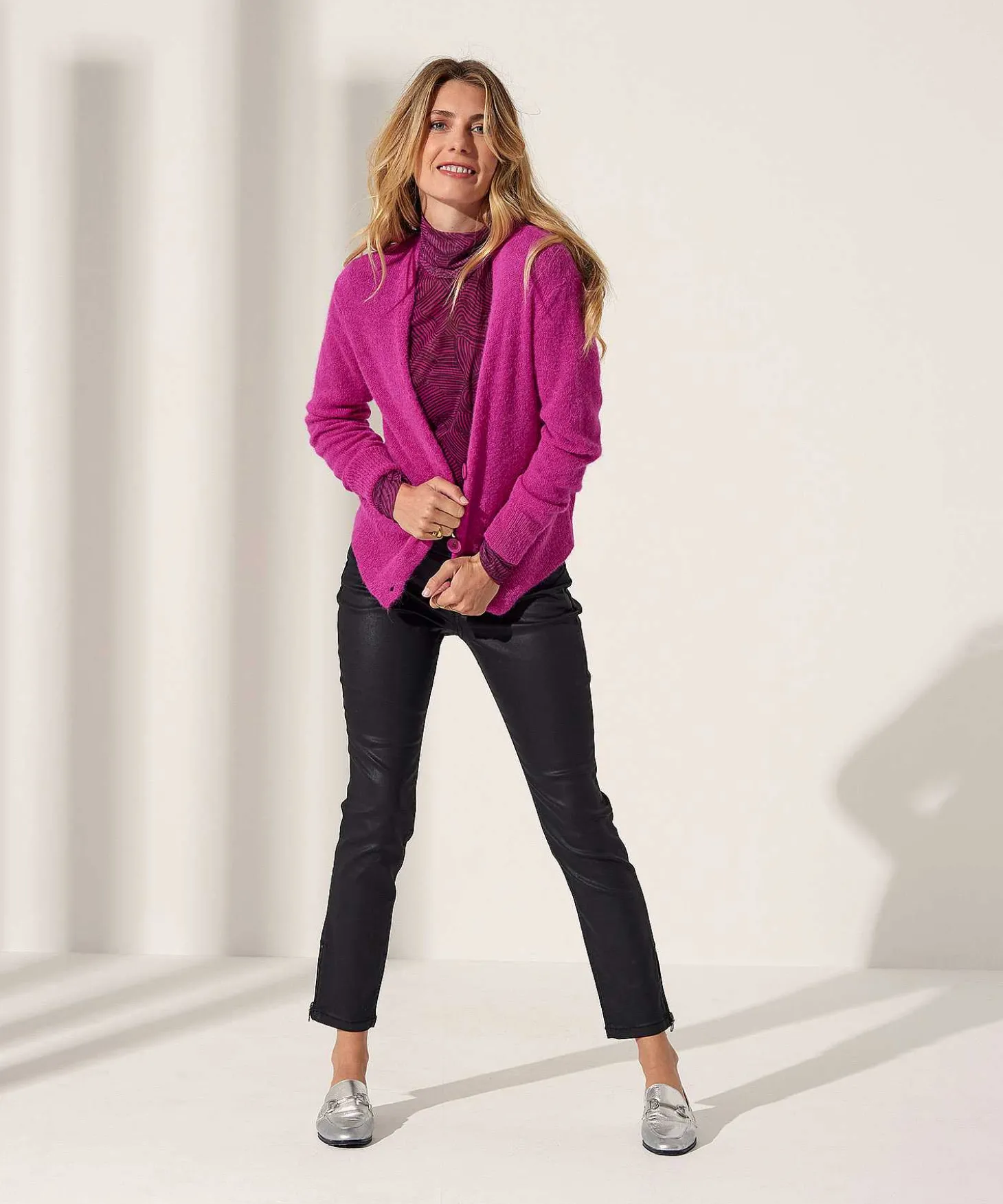 giulia_e_tu_cardigan_with_0-3.webp Cardigan With Buttons*GIULIA E TU Sale