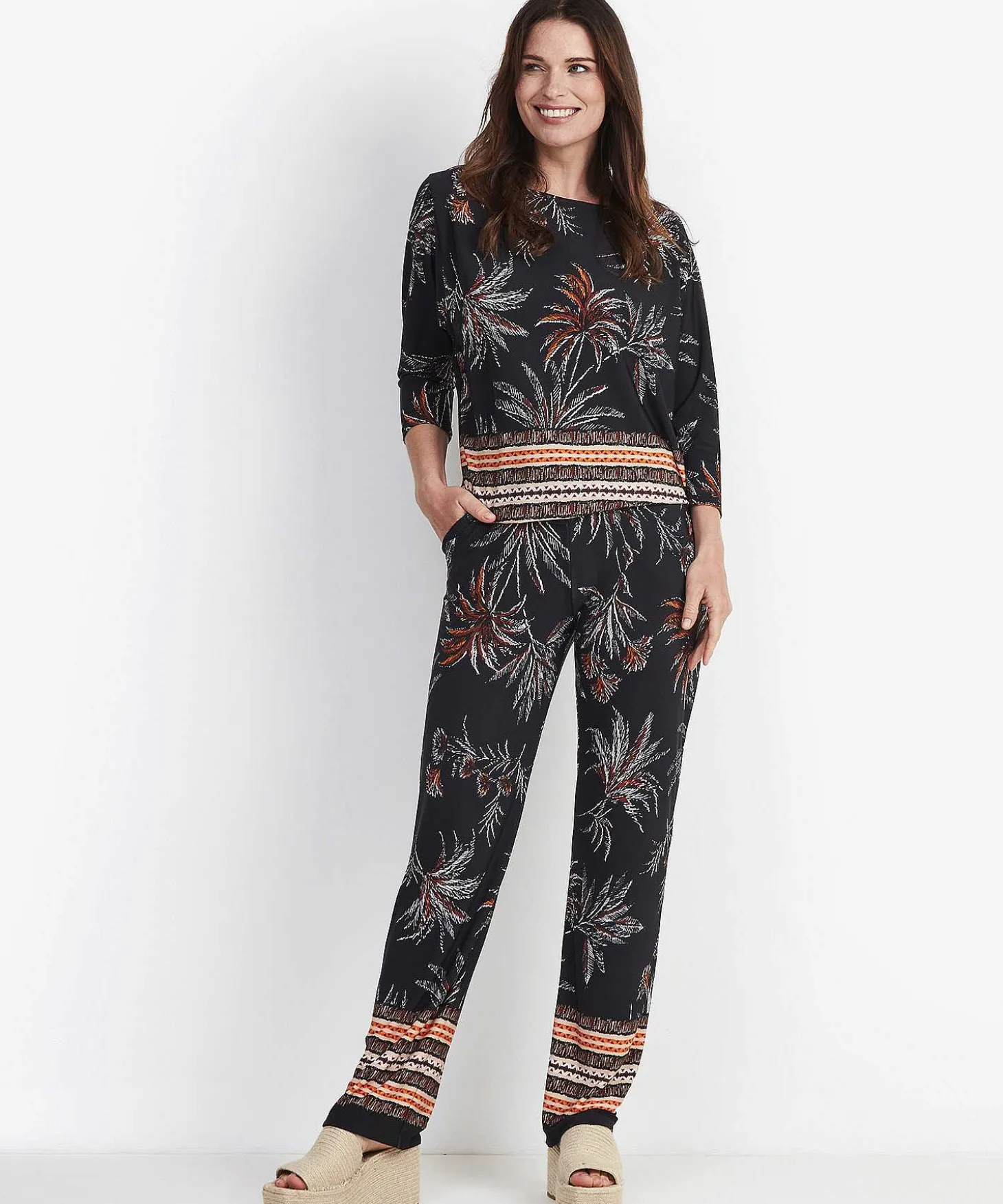 giulia_e_tu_pants_leaf_pr_1.webp Pants Leaf Print*GIULIA E TU New