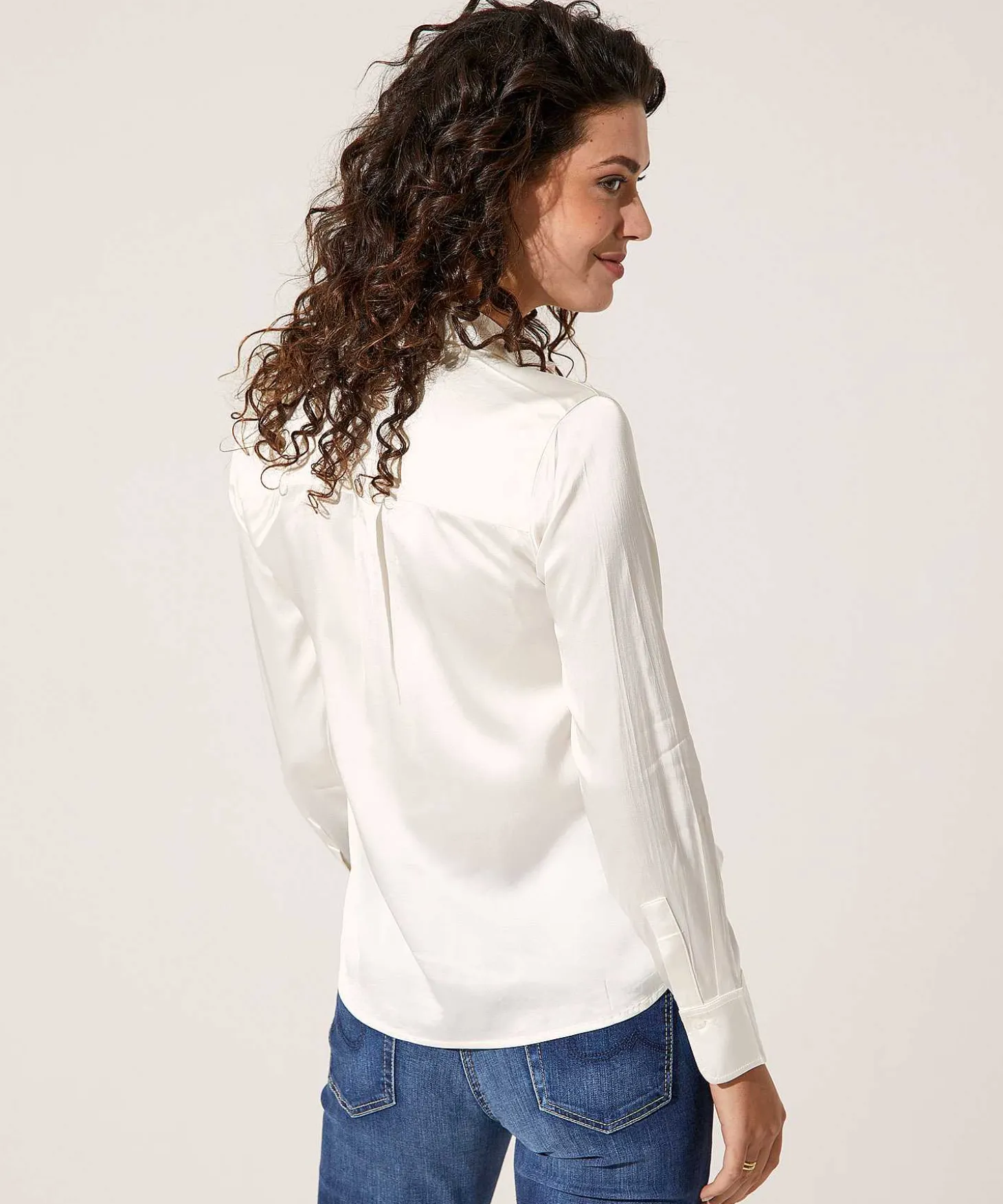 giulia_e_tu_silky_blouse_0-1.webp Silky Blouse*GIULIA E TU Shop