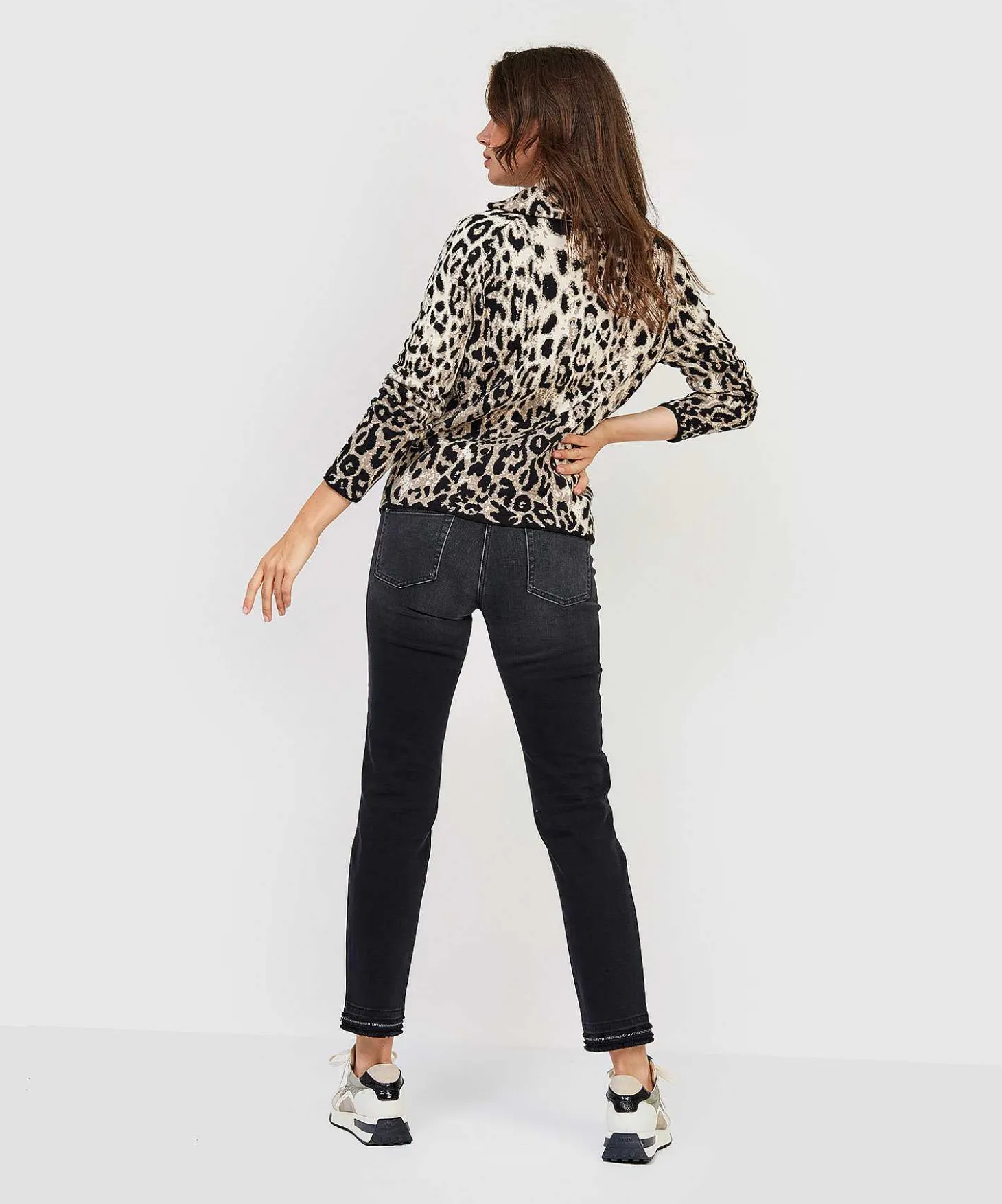giulia_e_tu_sweater_asymm_1.webp Sweater Asymmetrical Zipper Animal Print*GIULIA E TU Outlet