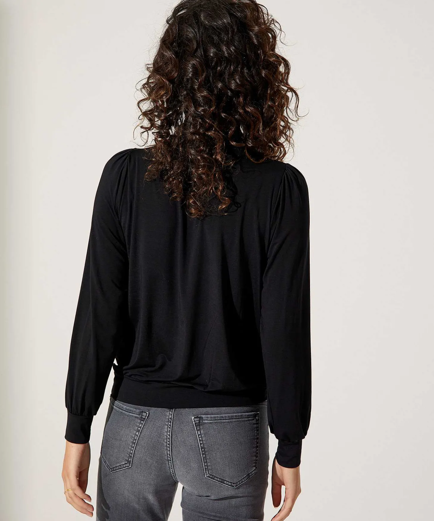 giulia_e_tu_turtleneck_wi_4.webp Turtleneck With Pleats*GIULIA E TU Flash Sale