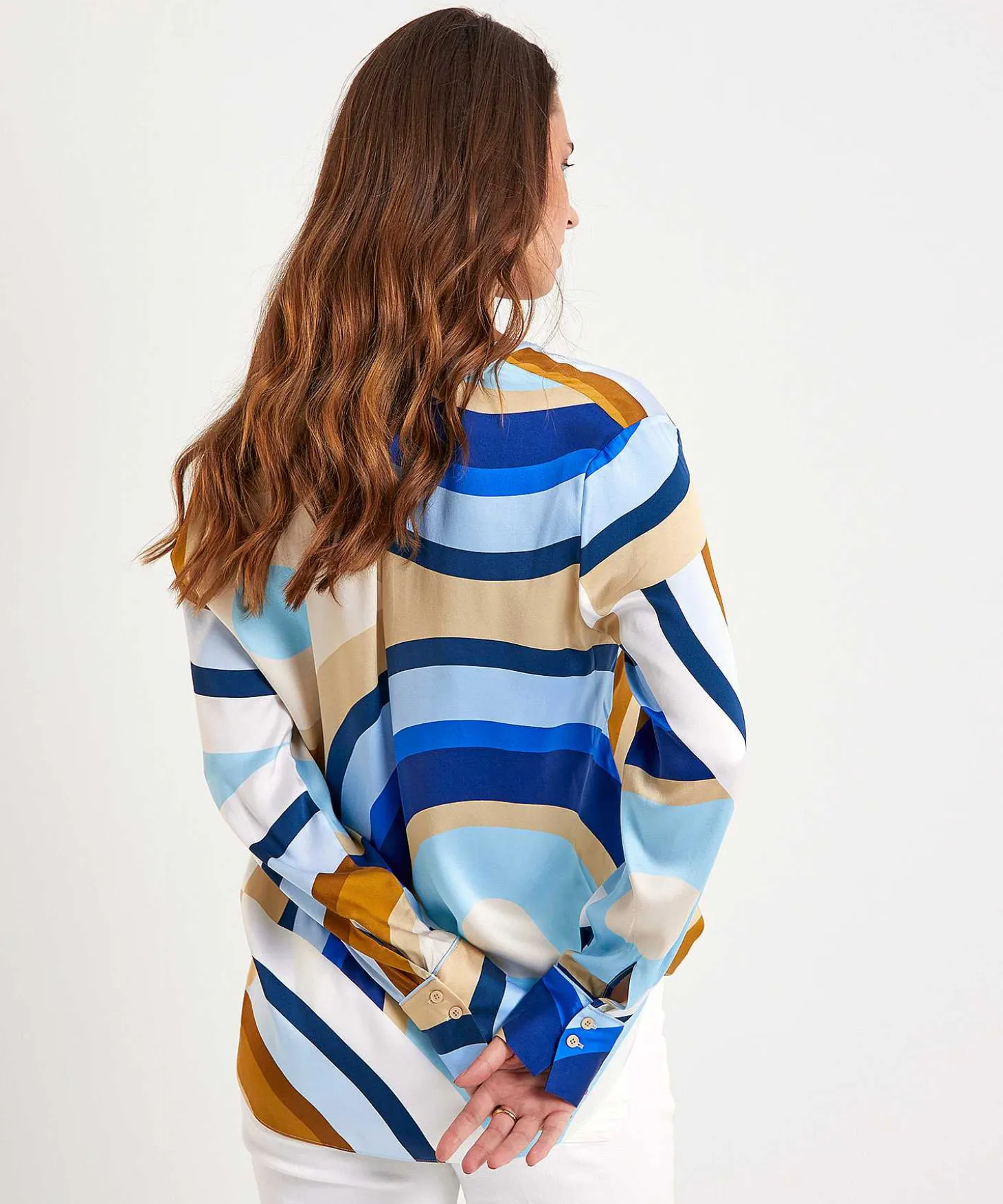 herzens_angelegenheit_sil_3.webp Silk Blouse Swirlprint*Herzen's Angelegenheit Outlet