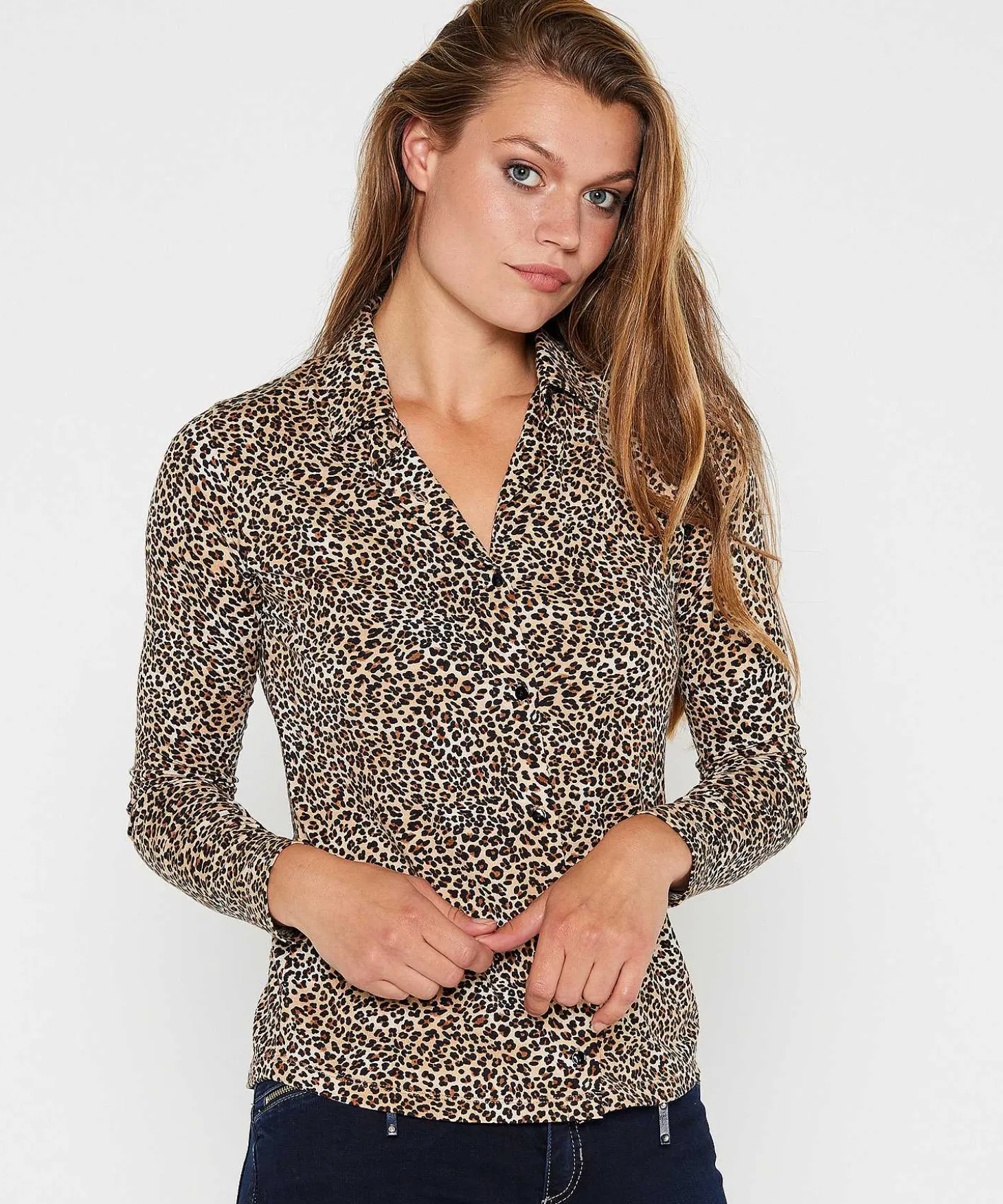 jersey_blouse_animal_pri_2.webp Jersey Blouse Animal Print** Store