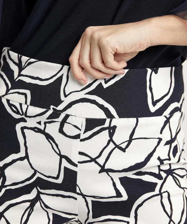 Heavy Viscose Pants Leaf Print*Joseph Ribkoff Online