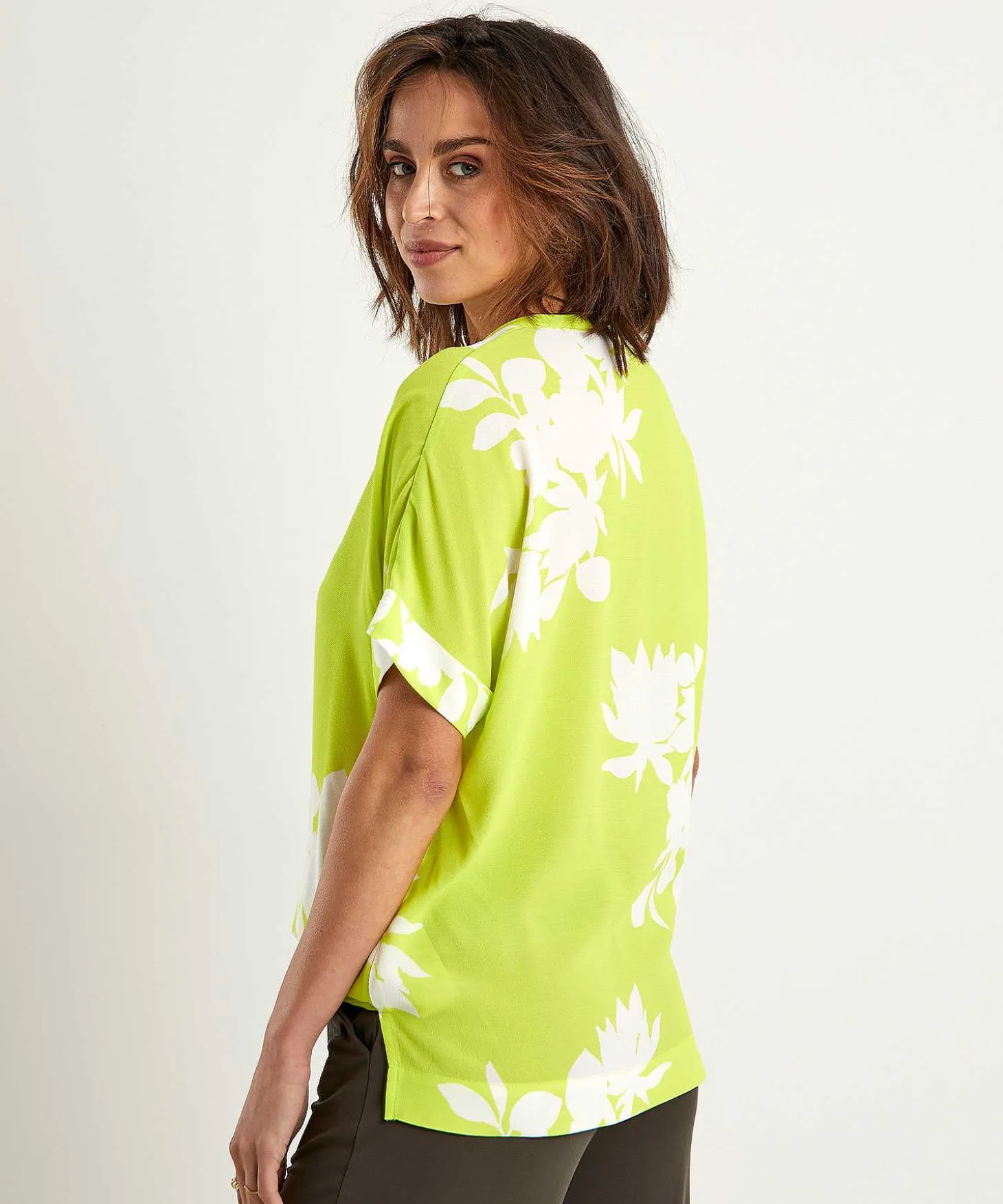kyra_blouse_floral_print__0.webp Blouse Floral Print Grada*KYRA New