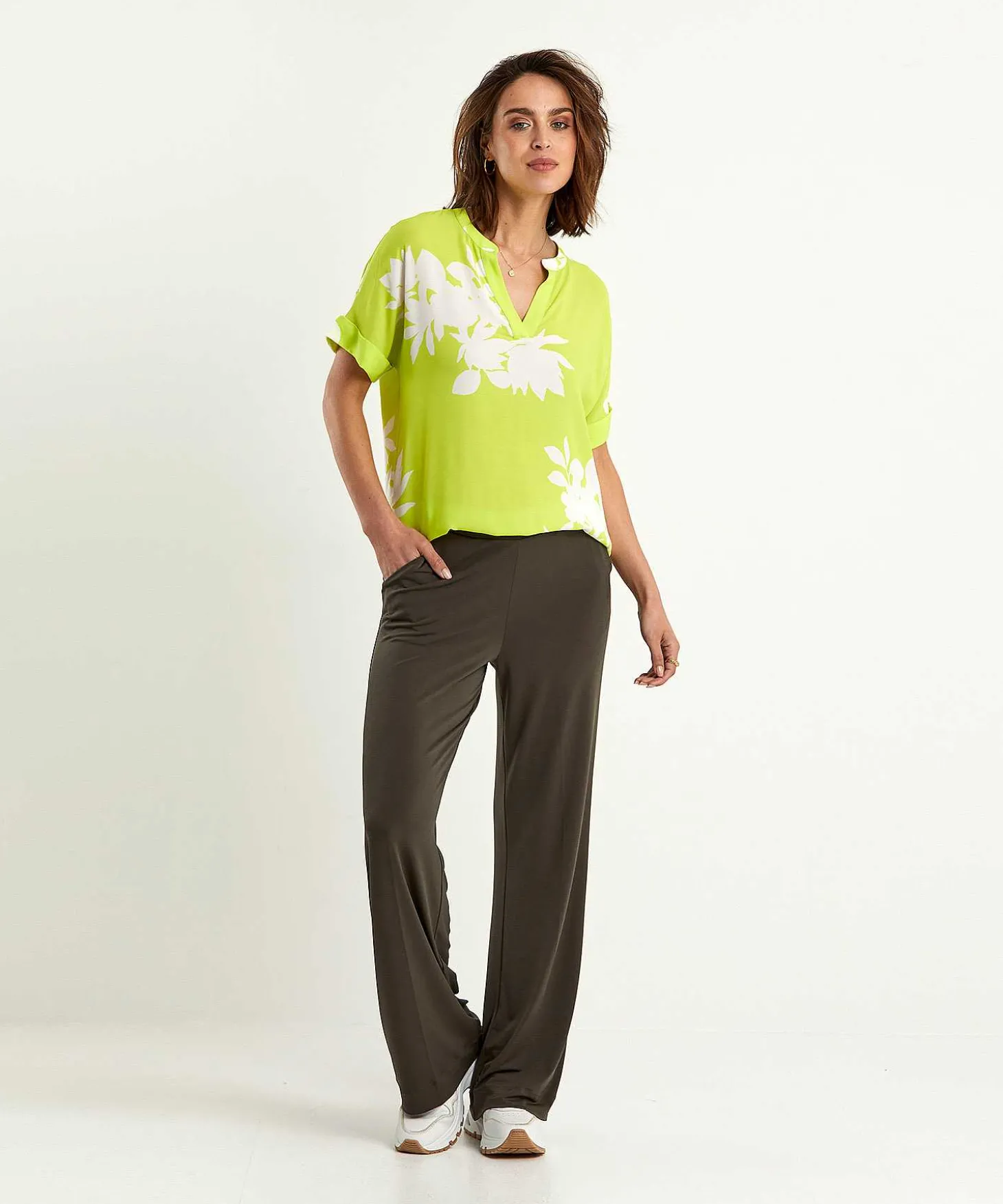 kyra_blouse_floral_print__1.webp Blouse Floral Print Grada*KYRA New