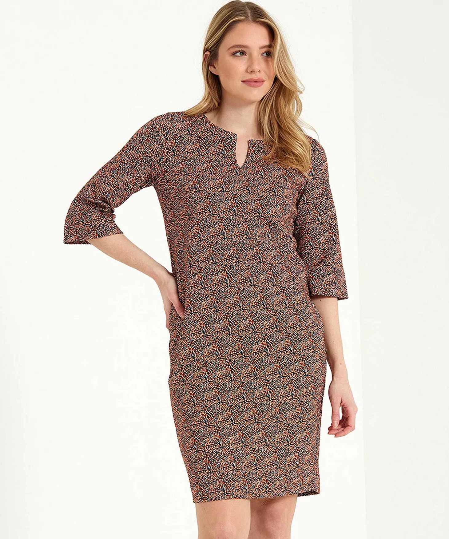 kyra_dress_minimal_print__3.webp Dress Minimal Print Bette*KYRA Store