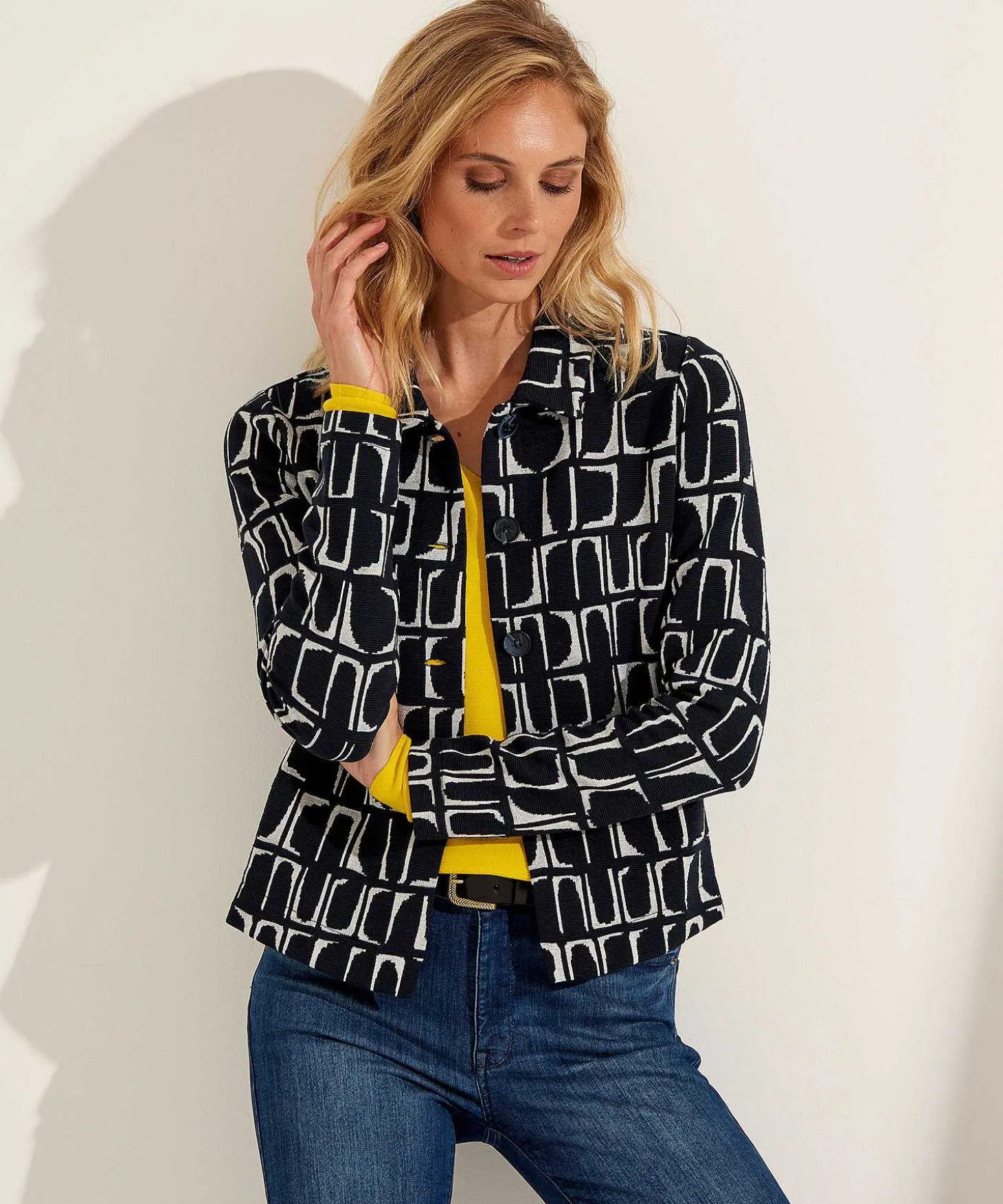 kyra_jacket_geo_print_dul_1.webp Jacket Geo Print Dulce*KYRA Hot